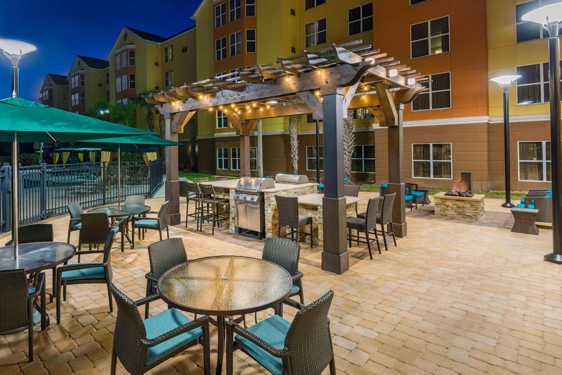 Homewood Suites by Hilton Orlando-Nearest to Universal Studios photo 3