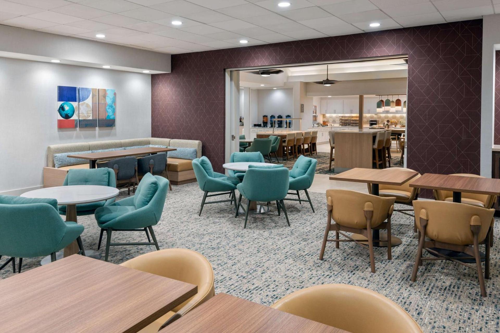 Homewood Suites by Hilton Orlando-Nearest to Universal Studios photo 11