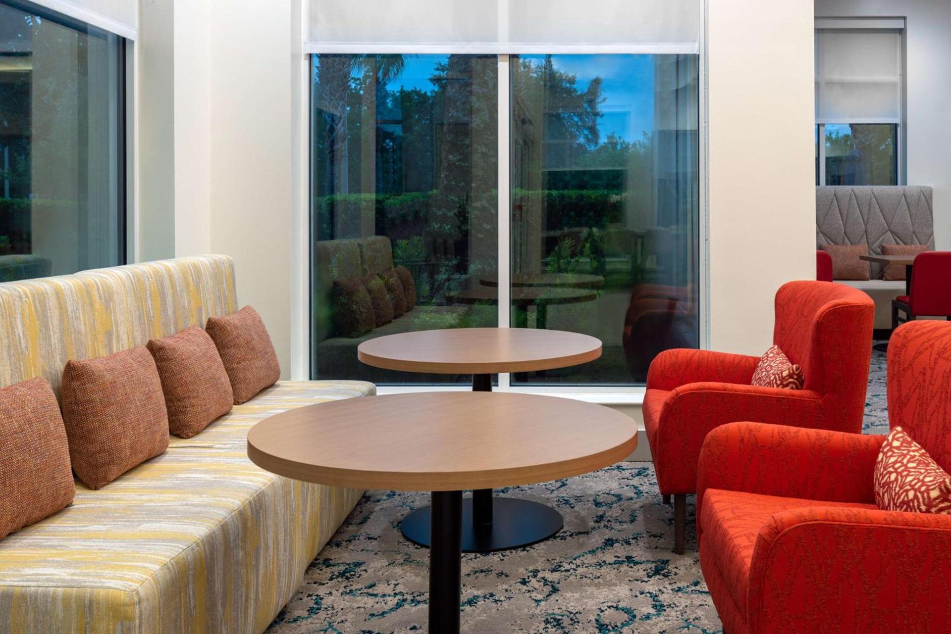 Hilton Garden Inn Orlando International Drive North photo 3