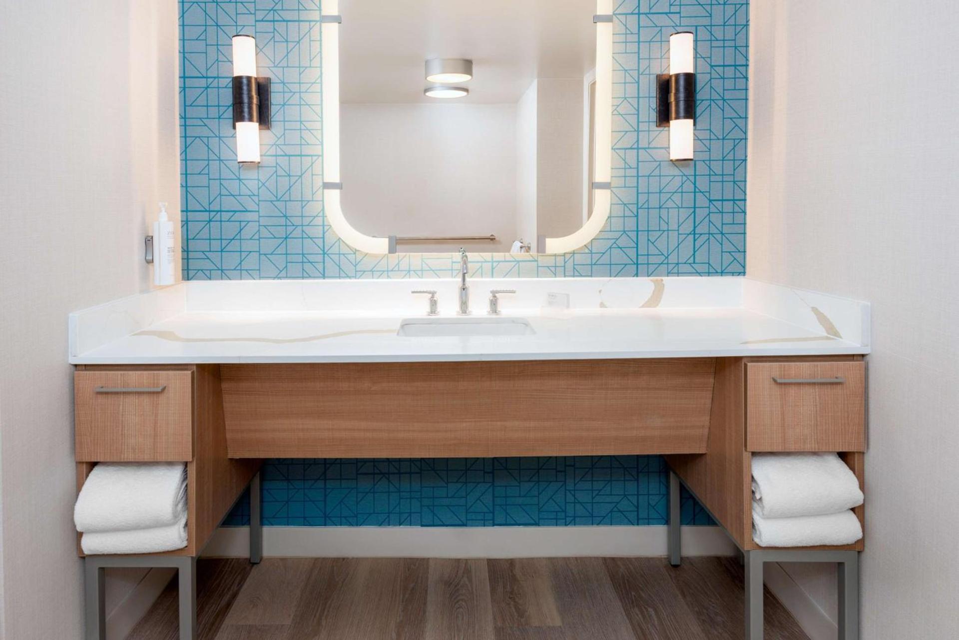 Homewood Suites by Hilton Orlando-Nearest to Universal Studios photo 27