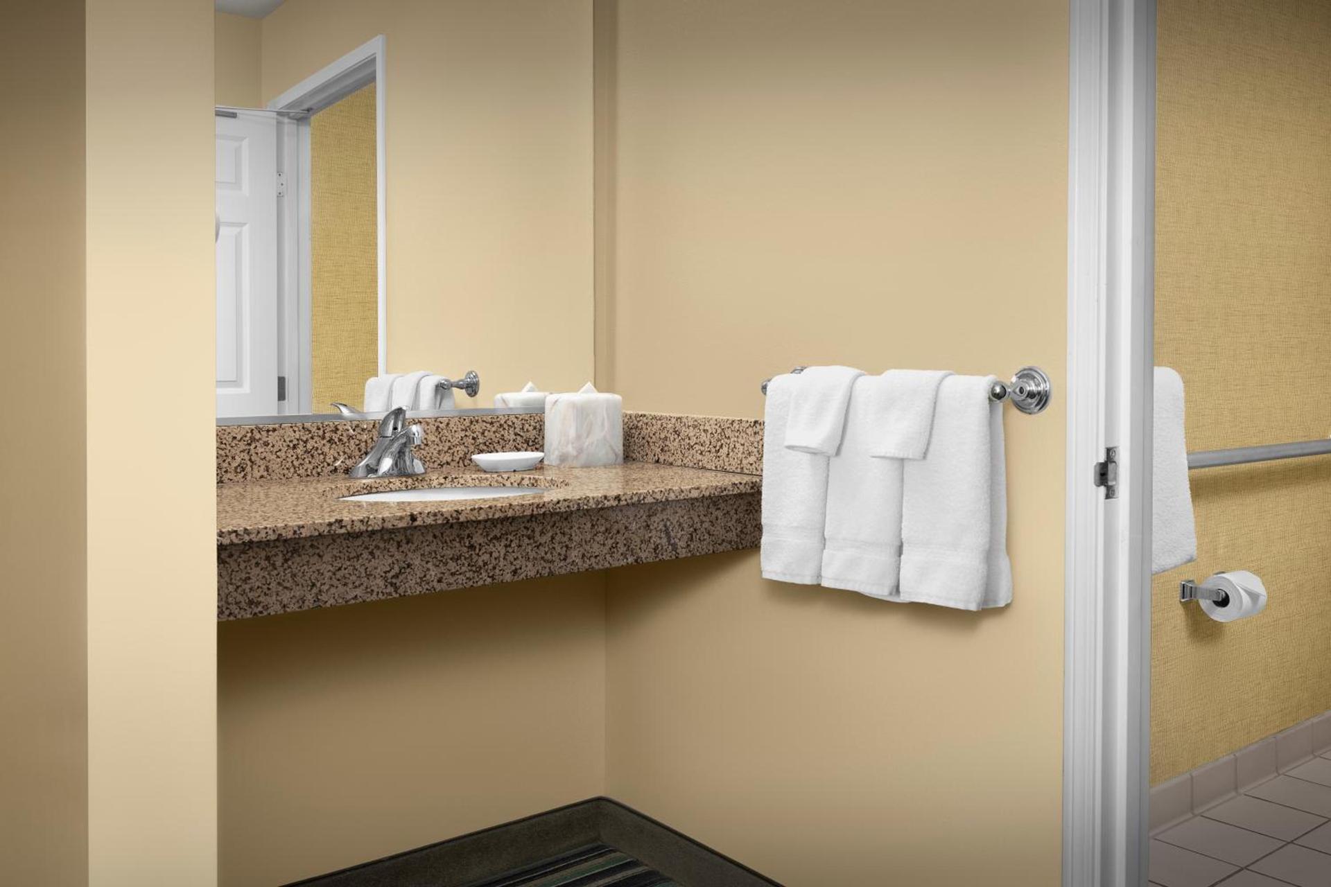 Residence Inn by Marriott Spokane East Valley photo 4