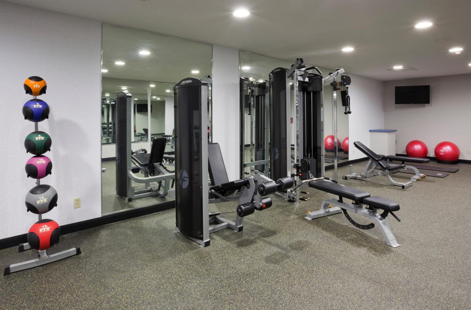 Holiday Inn Hotel & Suites Maple Grove Northwest Minneapolis-Arbor Lakes by IHG photo 71