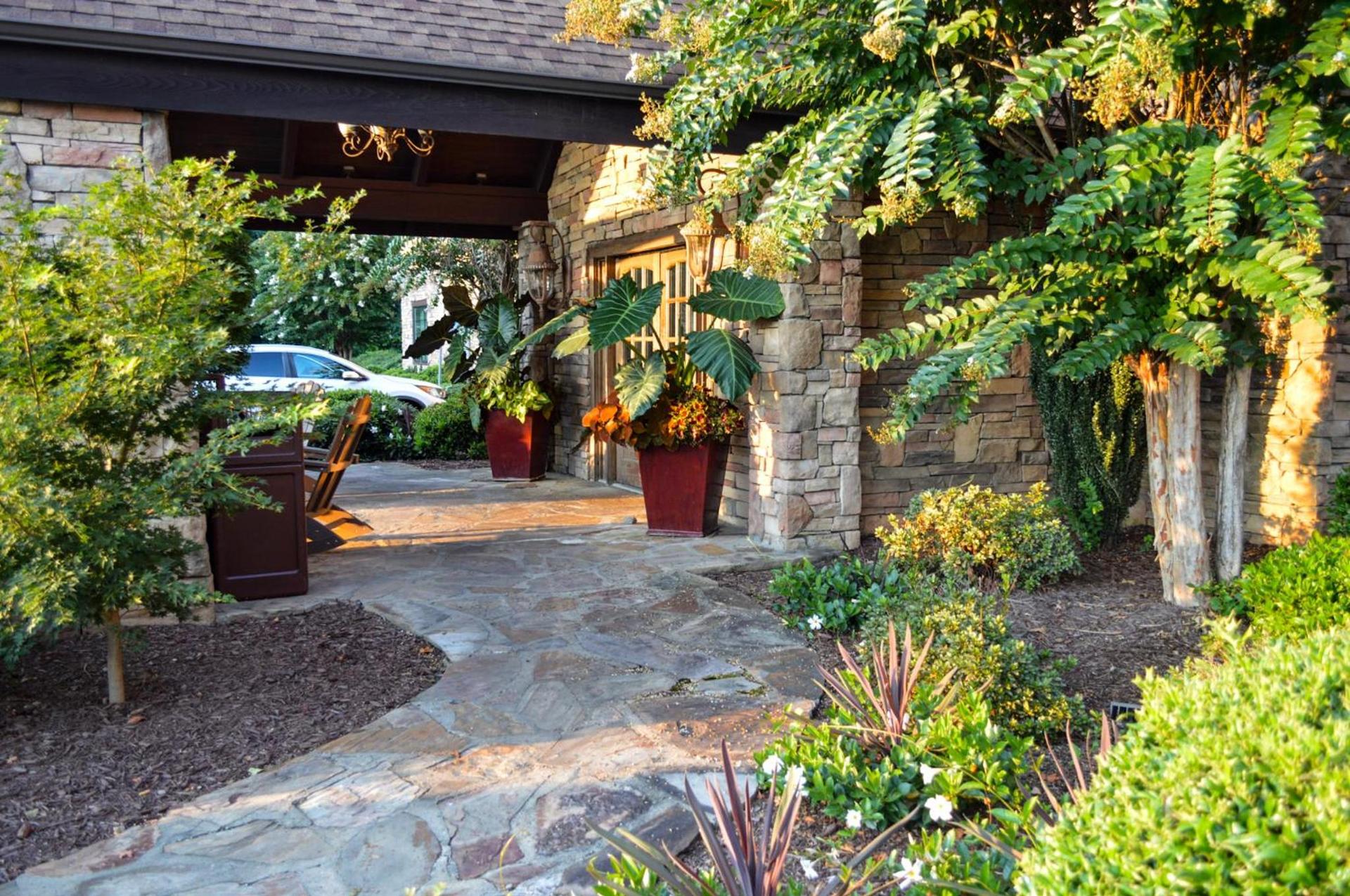 The Lodge at Flat Rock photo 44