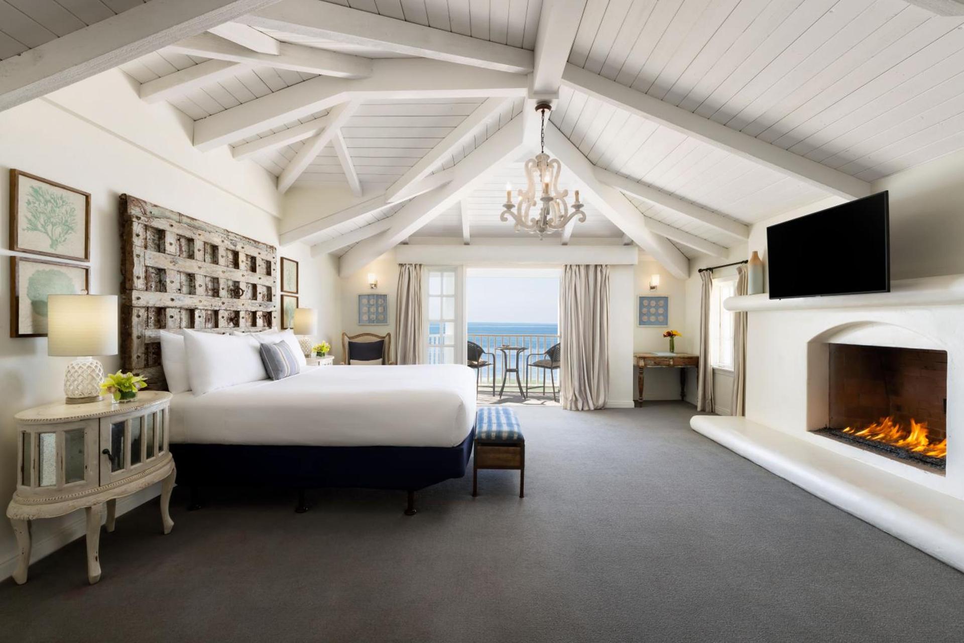 Pacific Edge Hotel photo 6