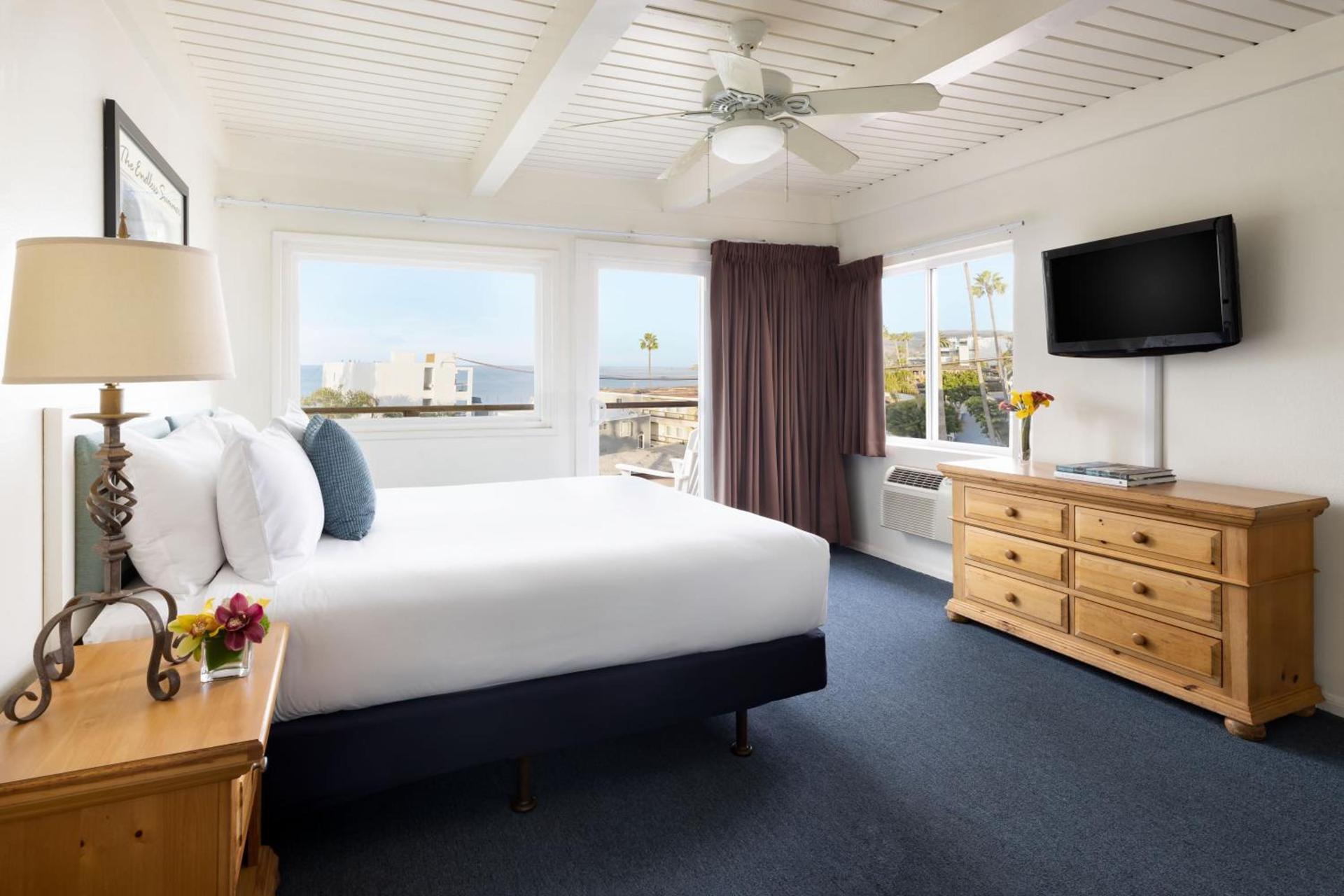 Pacific Edge Hotel photo 87