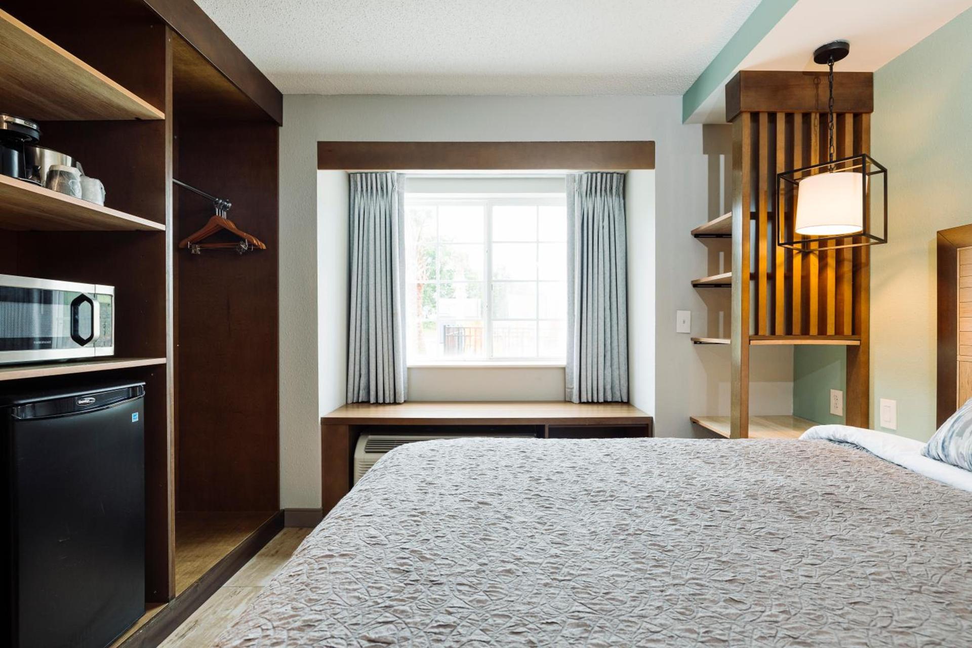 The Windstar Hotel - Carolina Beach photo 29