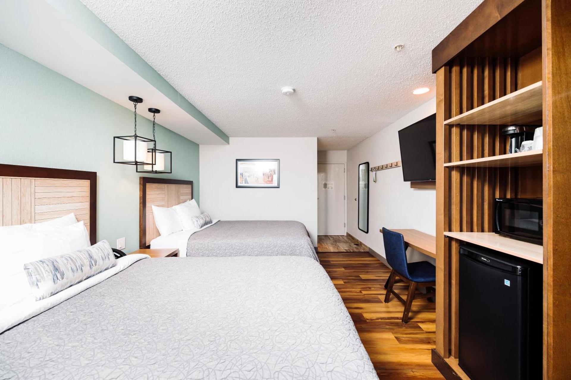 The Windstar Hotel - Carolina Beach photo 34