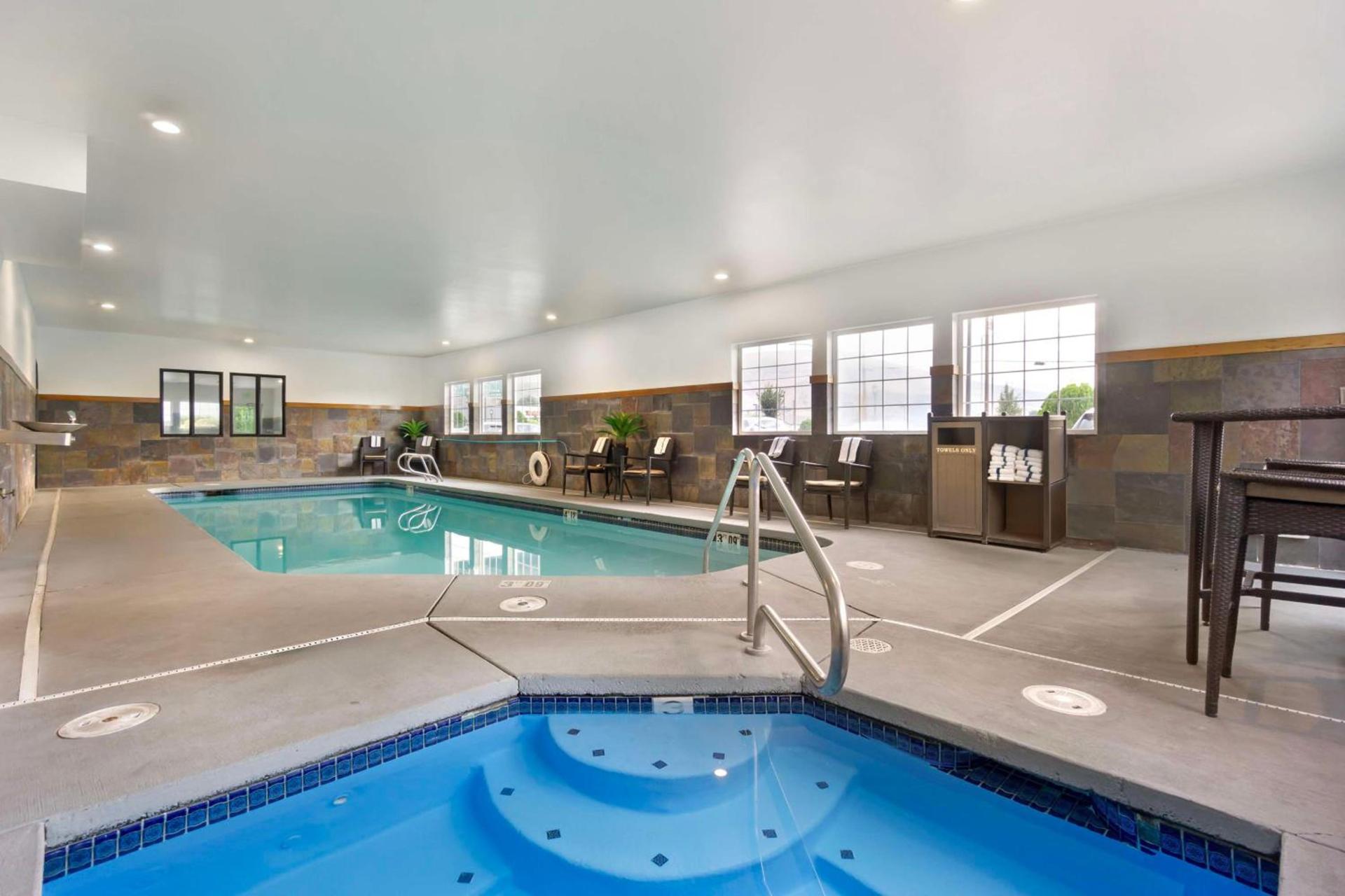 Best Western Plus Yakima Hotel photo 5