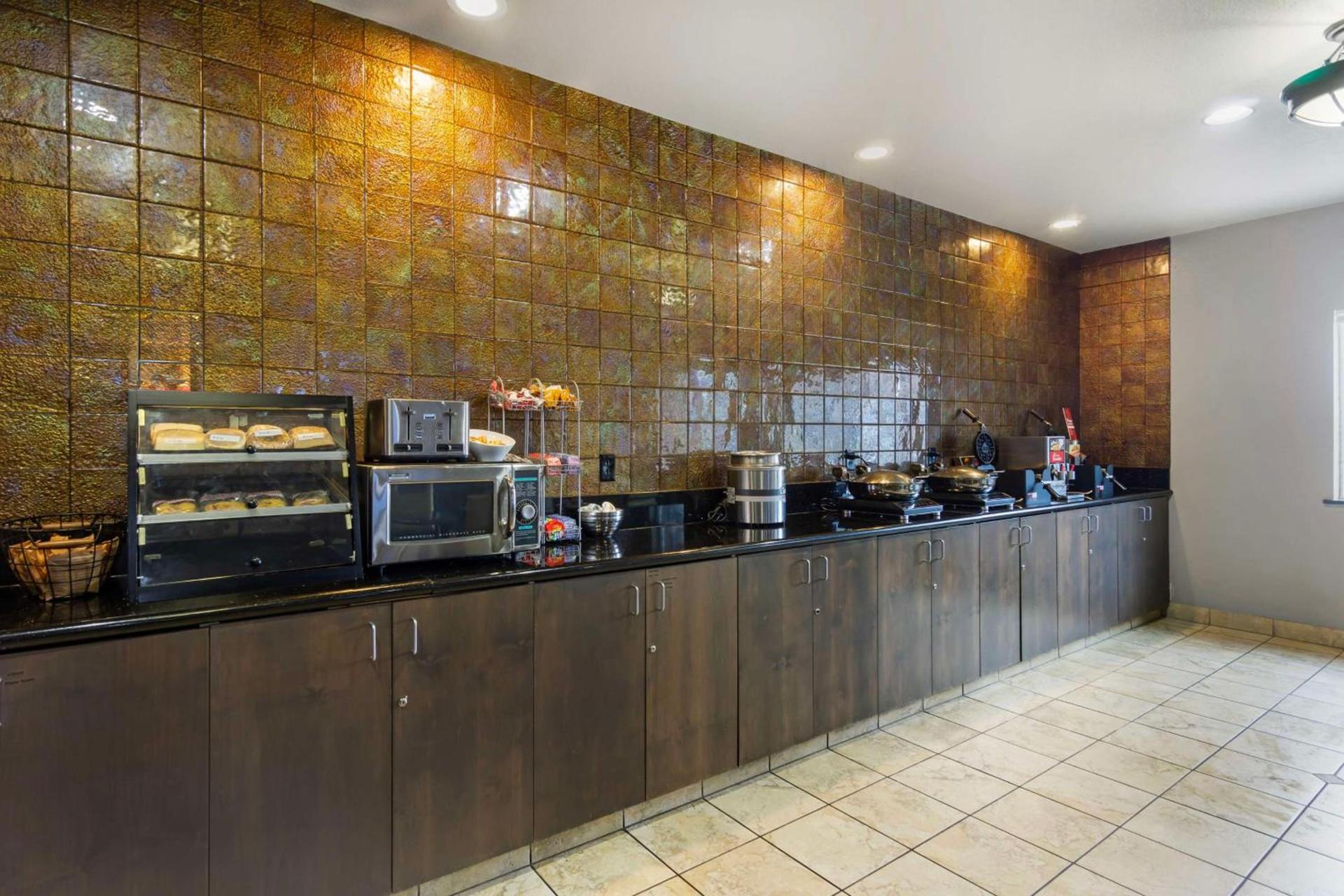 Best Western Plus Yakima Hotel photo 45