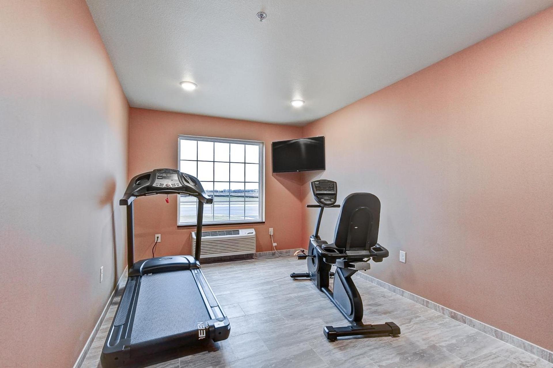 Cobblestone Hotel & Suites Pulaski/Green Bay photo 29