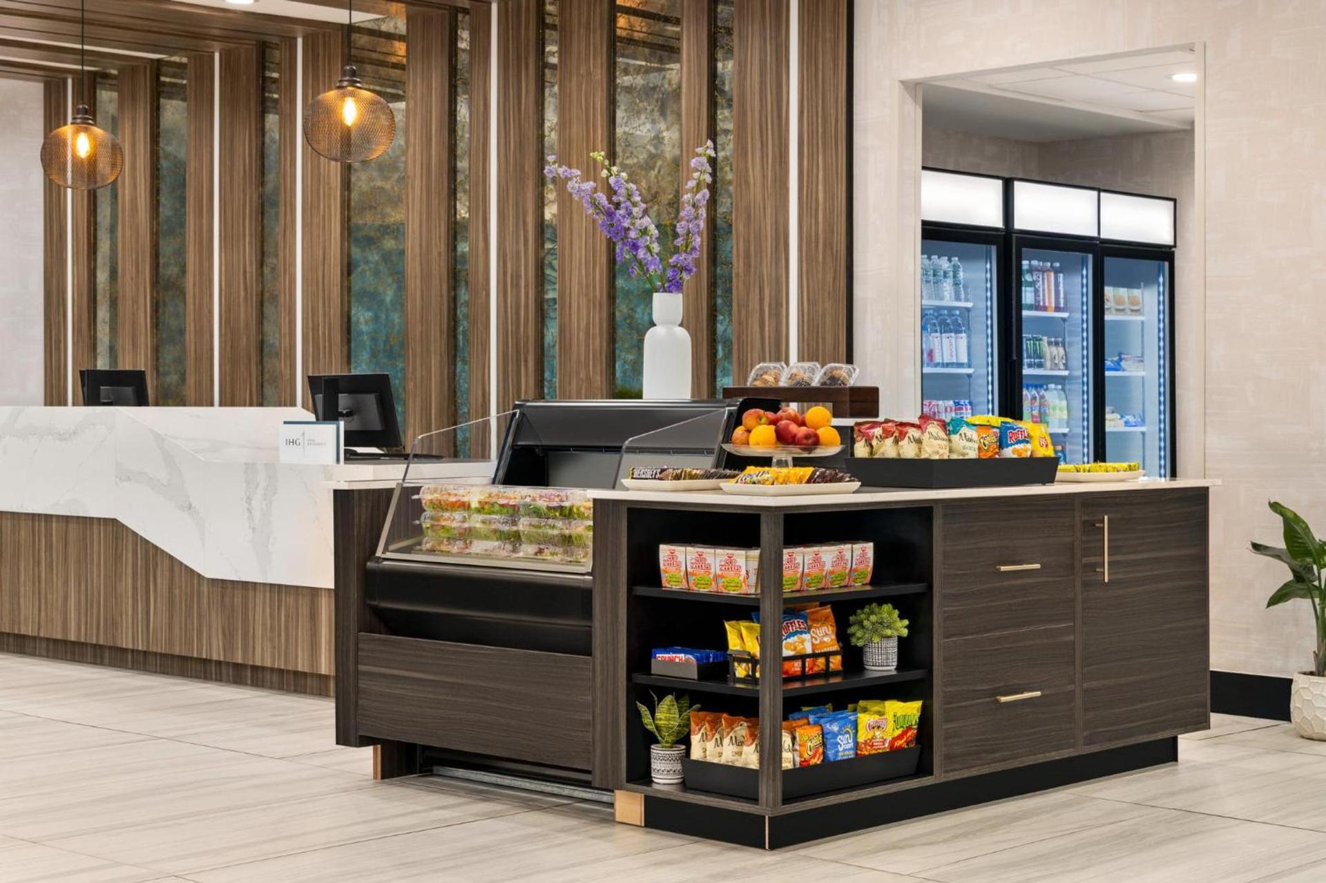 Crowne Plaza Auburn Hills by IHG photo 52