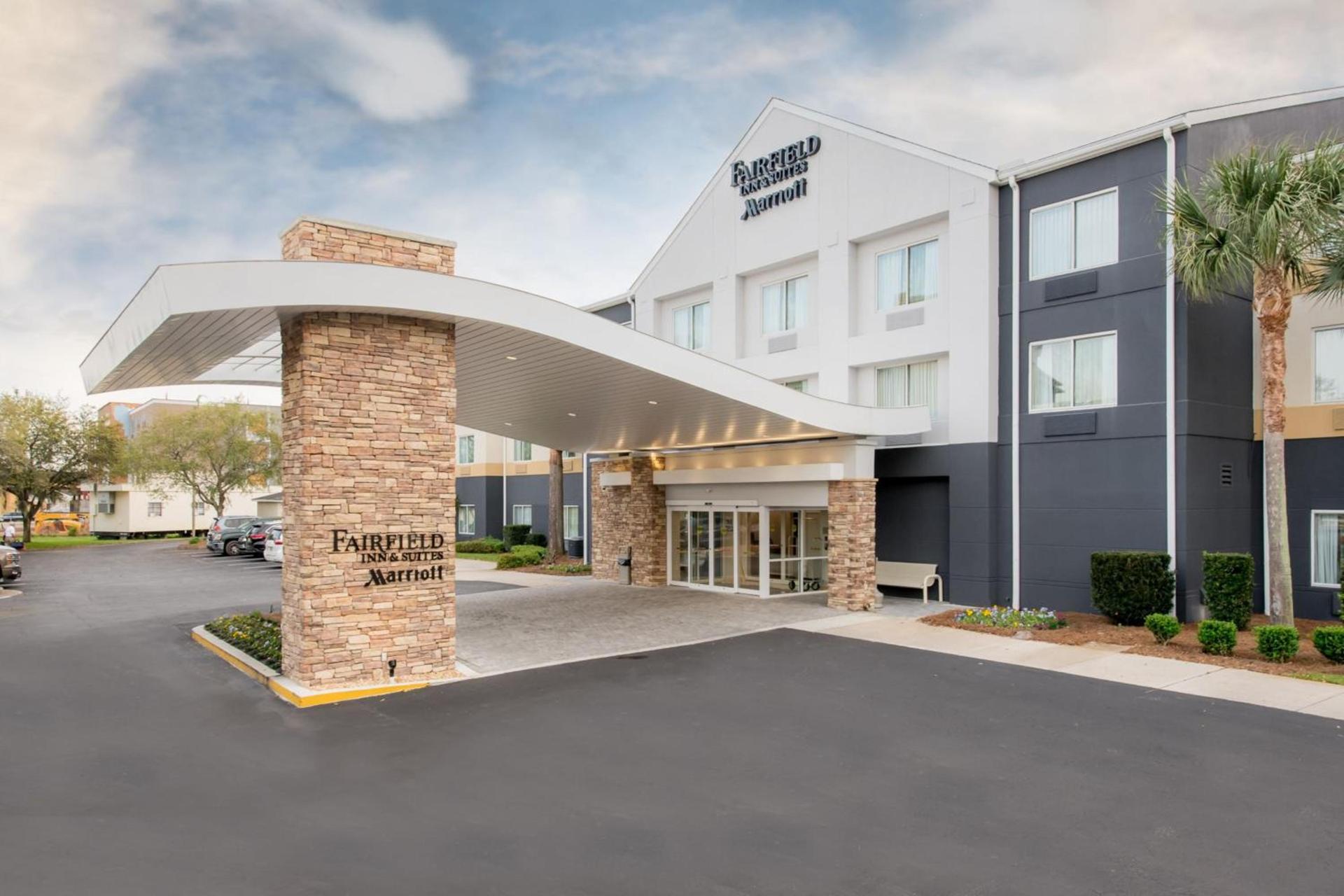 Fairfield Inn Suites Brunswick photo 5