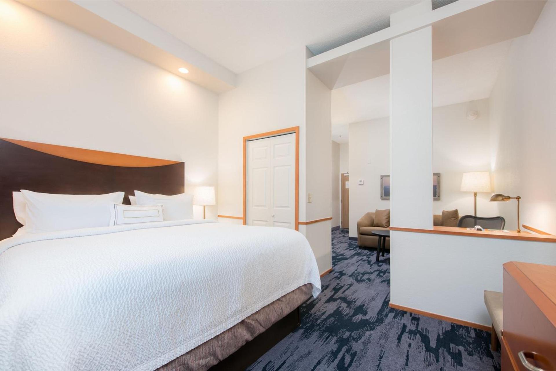 Fairfield Inn Suites Brunswick photo 22