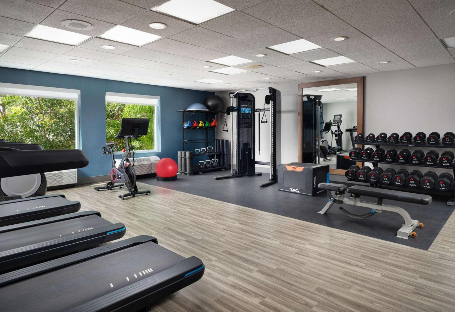 Hampton Inn San Diego/Del Mar photo 8
