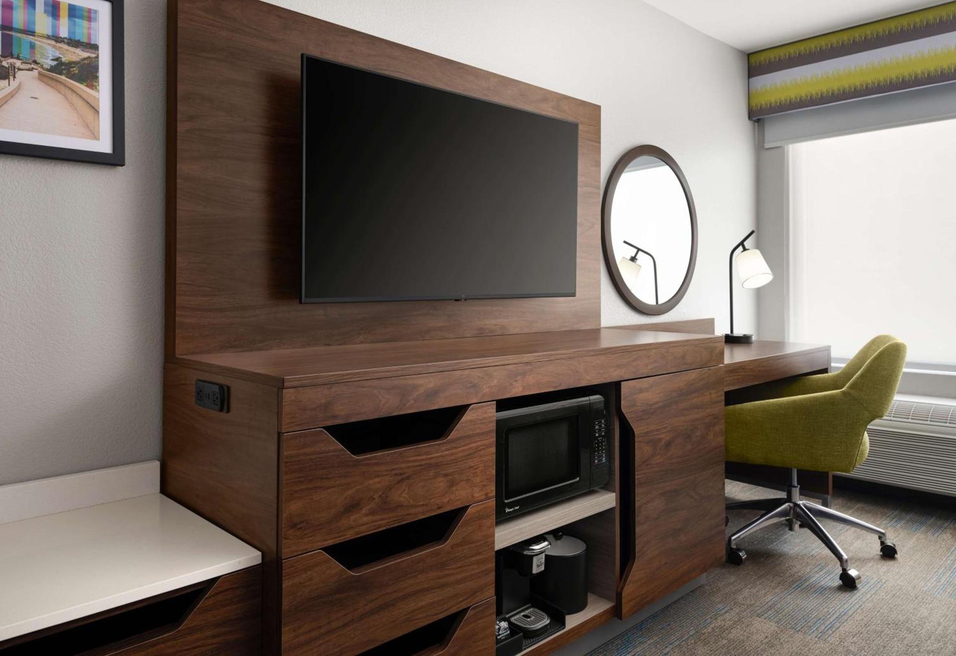 Hampton Inn San Diego/Del Mar photo 15