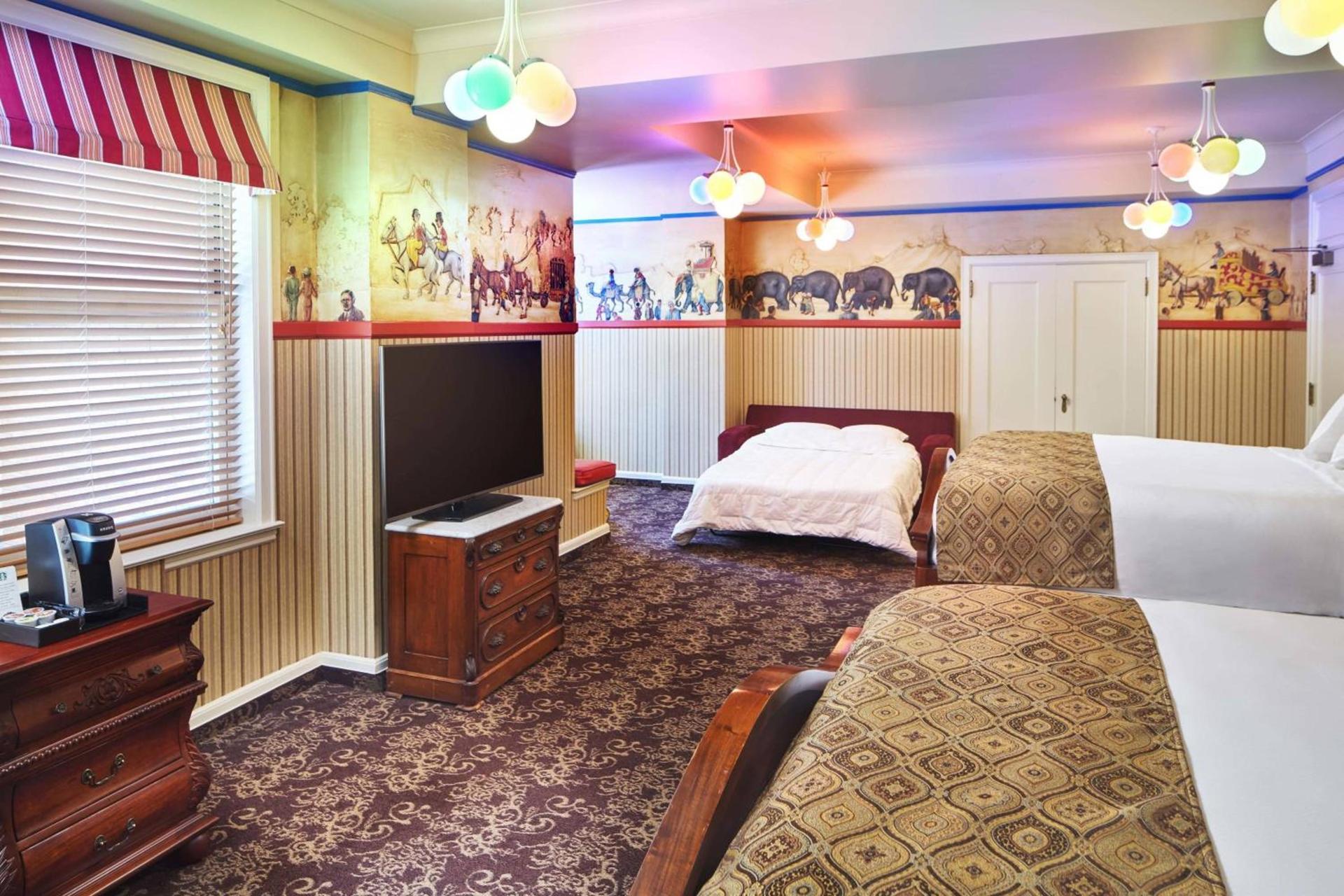 Davenport Hotel, Autograph Collection photo 17