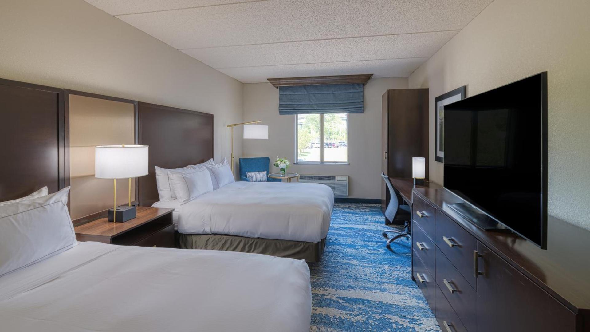 DoubleTree by Hilton Port Huron photo 39