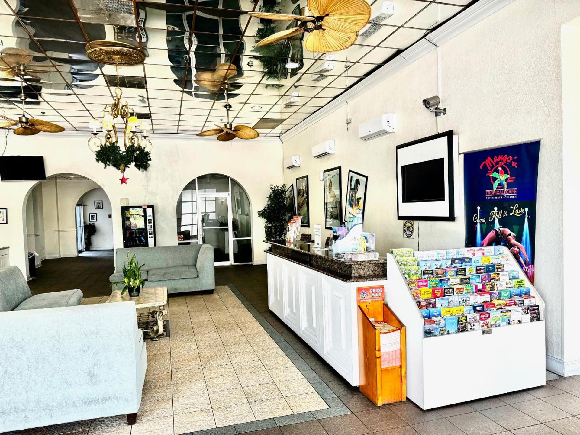 Monumental Movieland Hotel photo 24