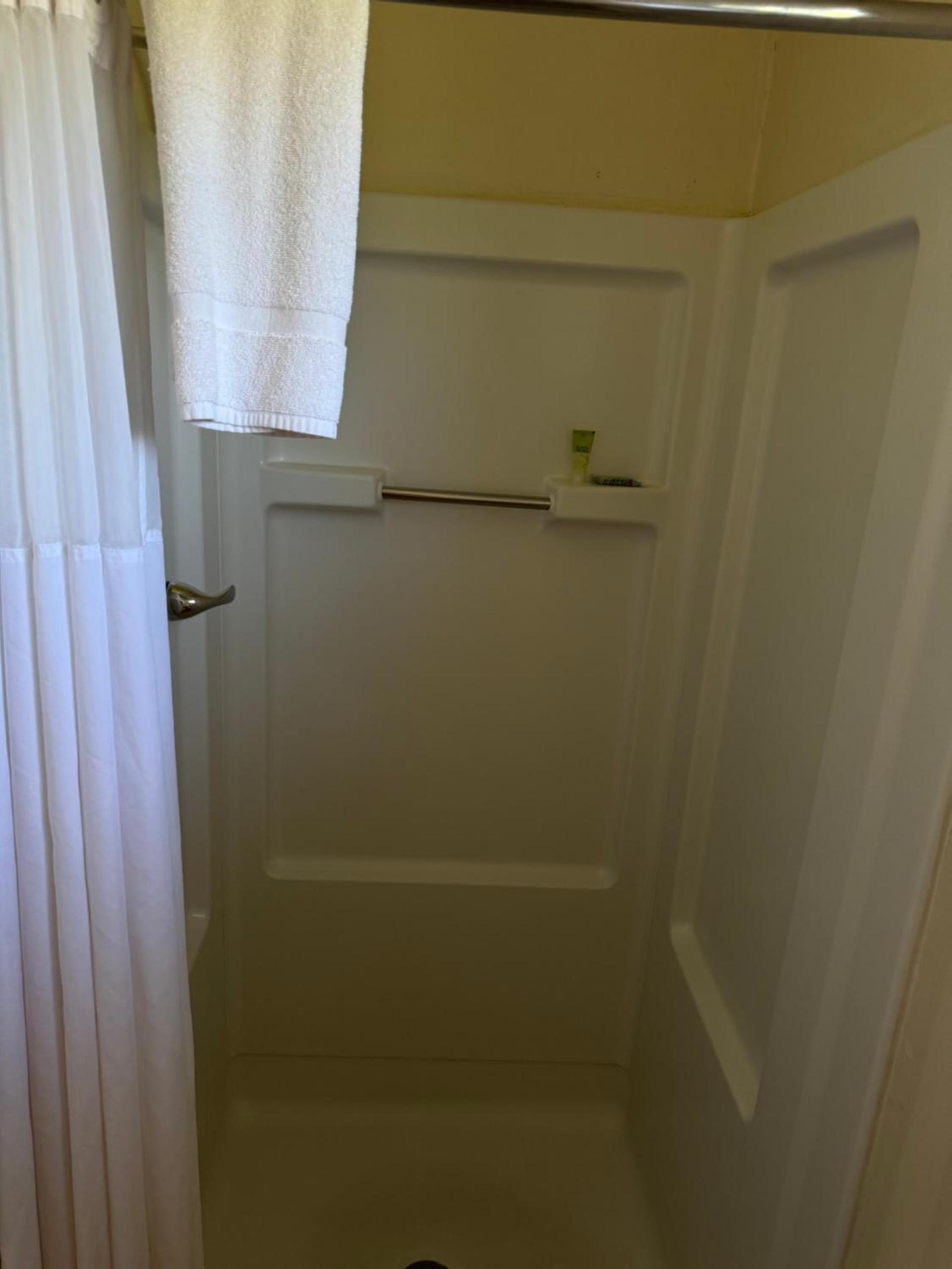 Grant Hills Motel photo 17