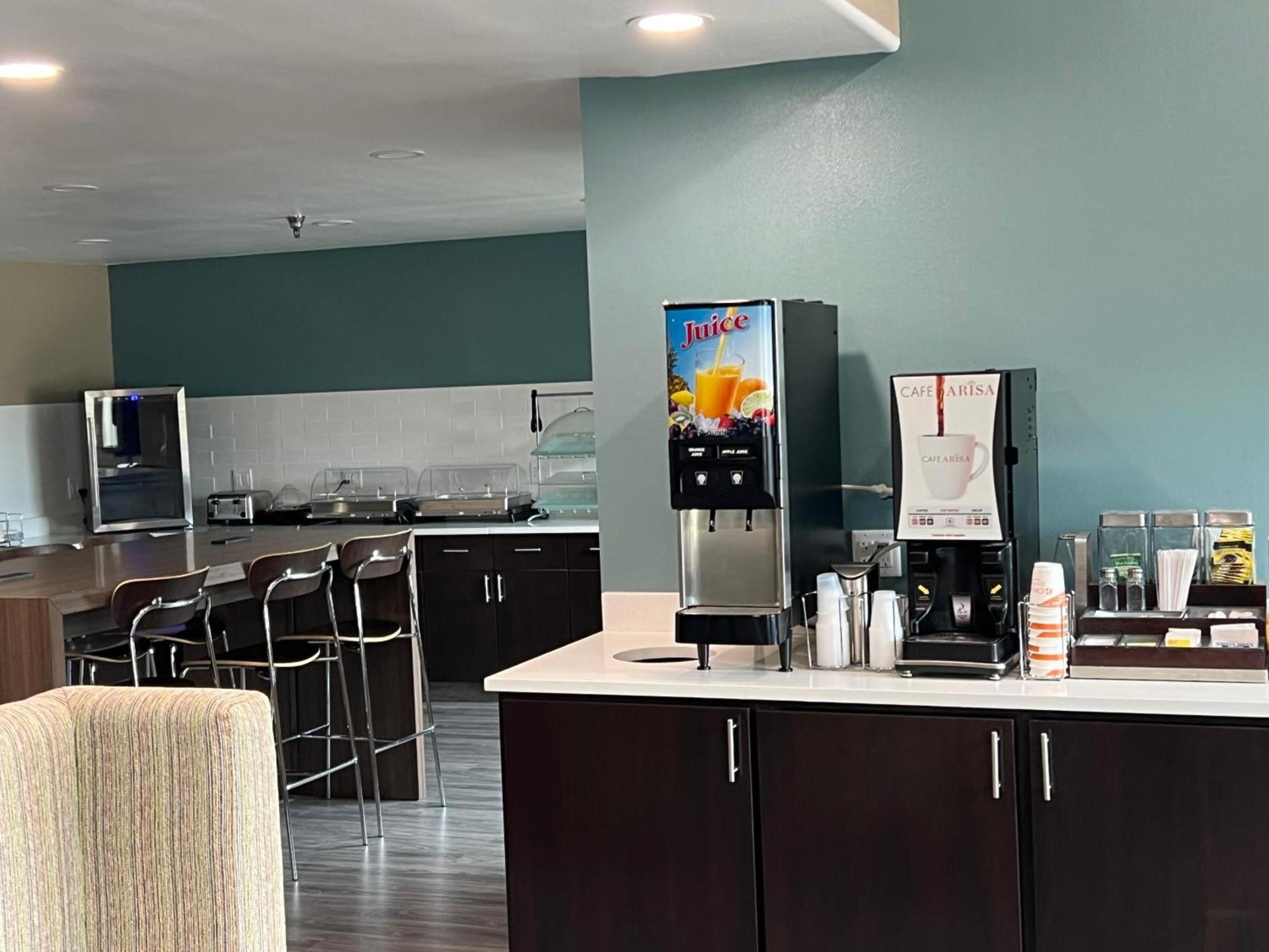 Sleep Inn Marion - Cedar Rapids photo 14