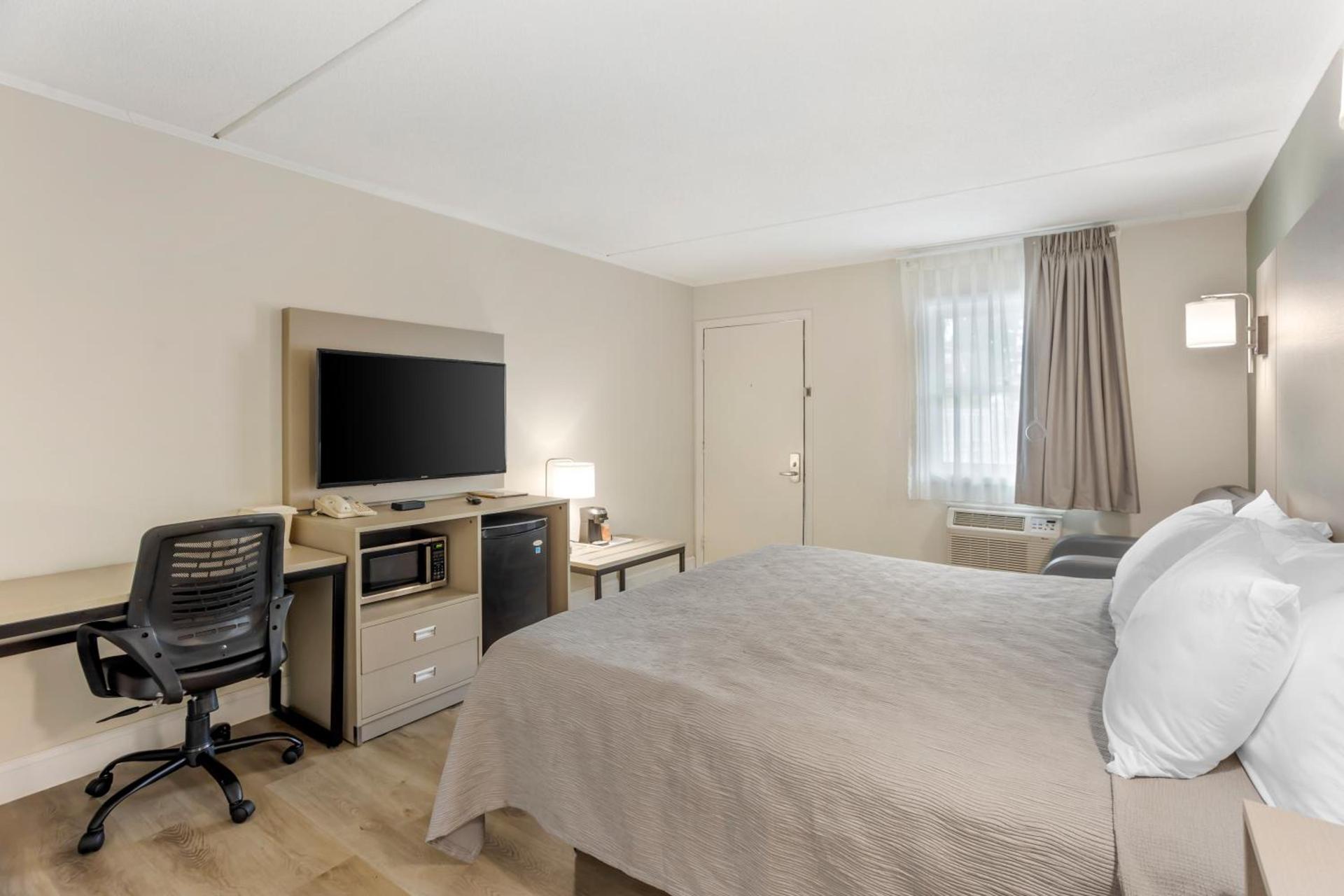 Quality Inn Smoketown - Lancaster Area photo 44