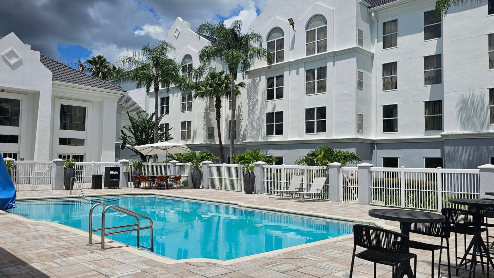 SureStay Plus by Best Western Orlando Lake Buena Vista photo 21