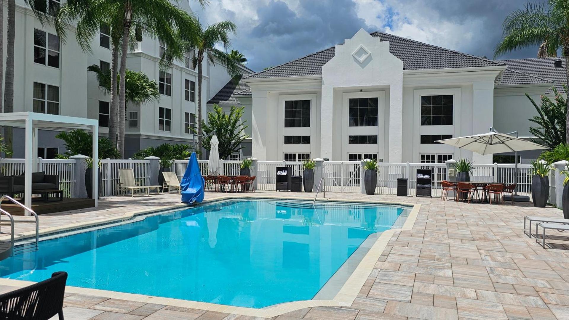 SureStay Plus by Best Western Orlando Lake Buena Vista photo 17