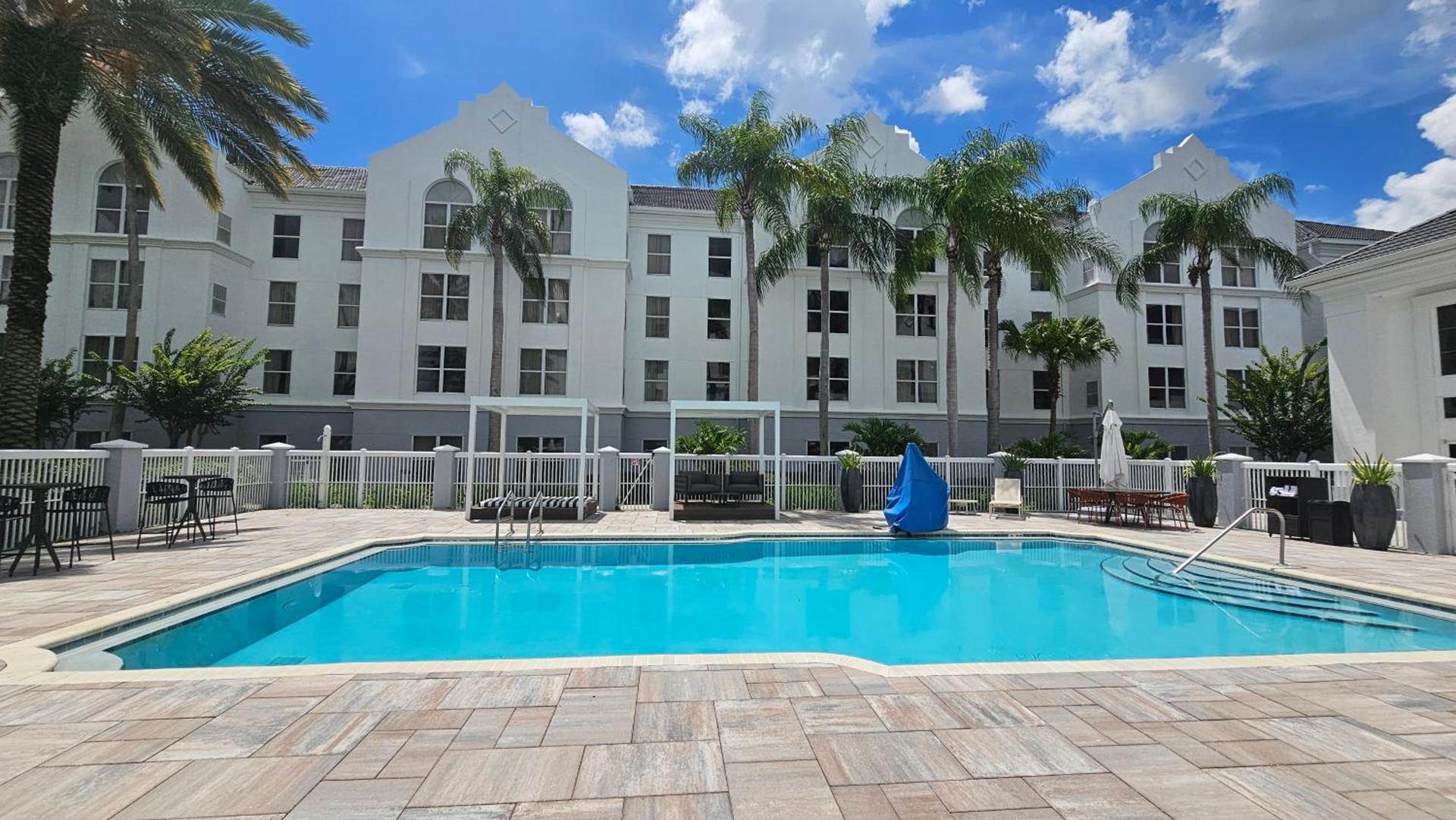 SureStay Plus by Best Western Orlando Lake Buena Vista photo 6