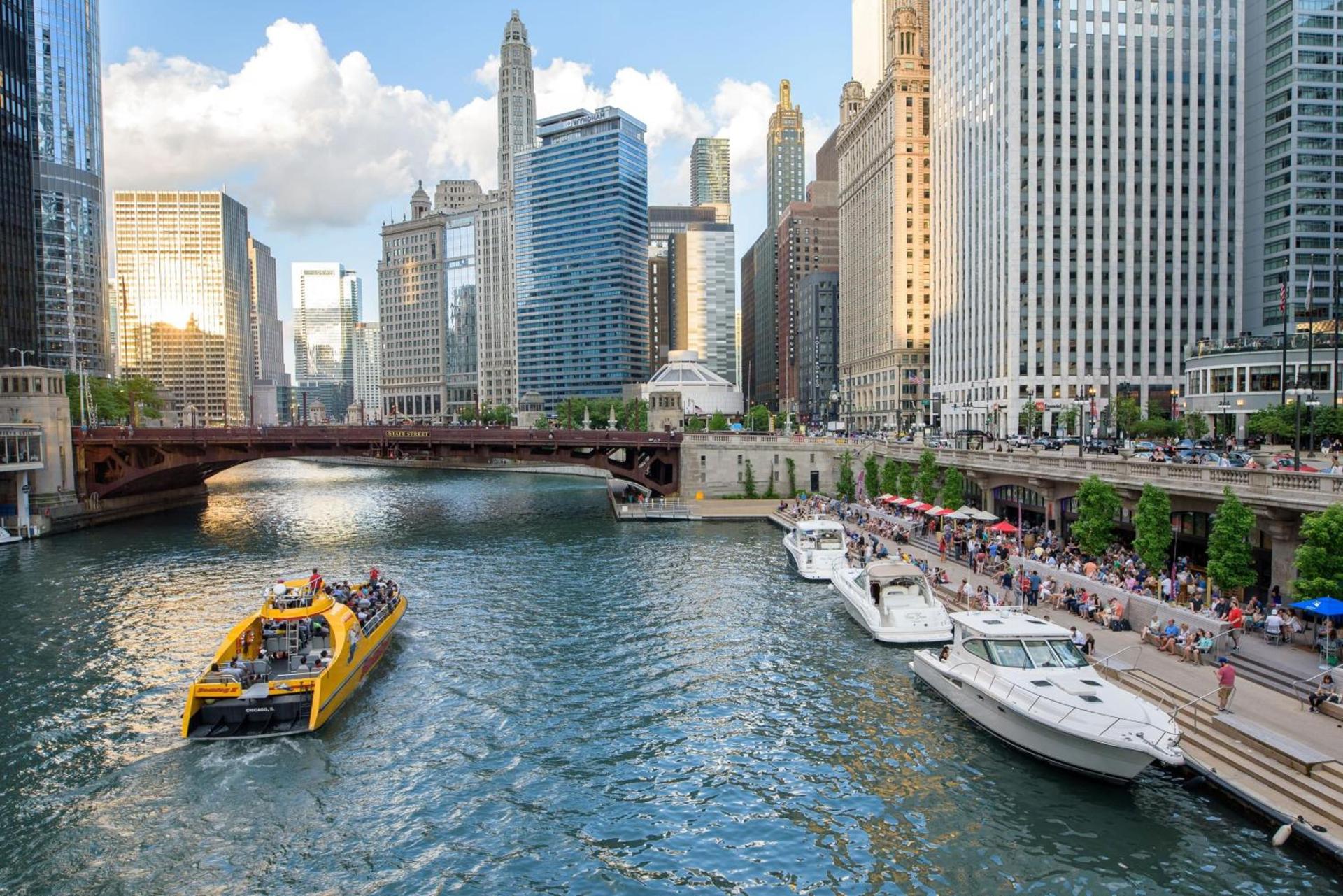 Holiday Inn & Suites Chicago-Downtown by IHG photo 61