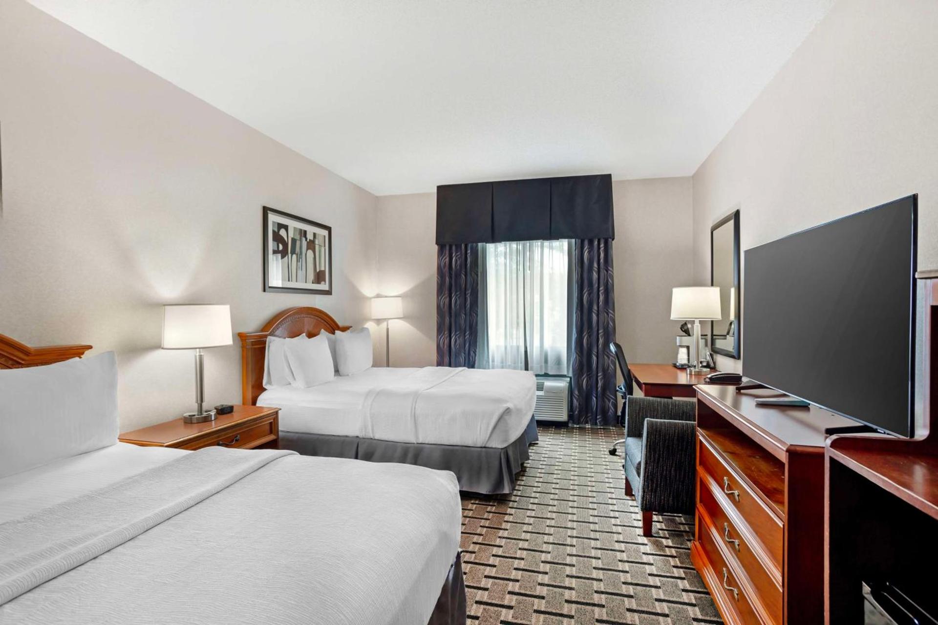 Best Western Plus Clearfield photo 3