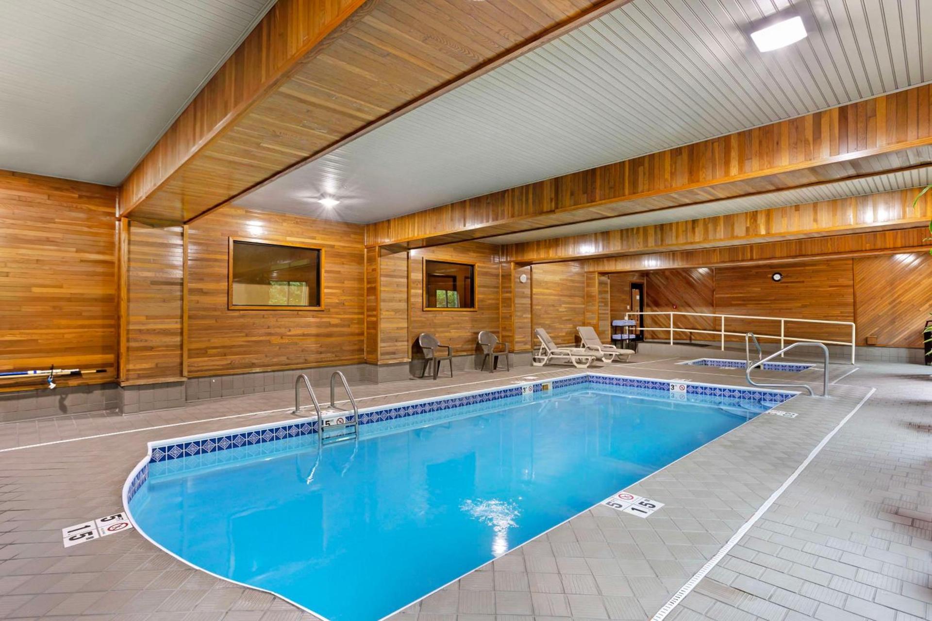 Best Western Plus Clearfield photo 4