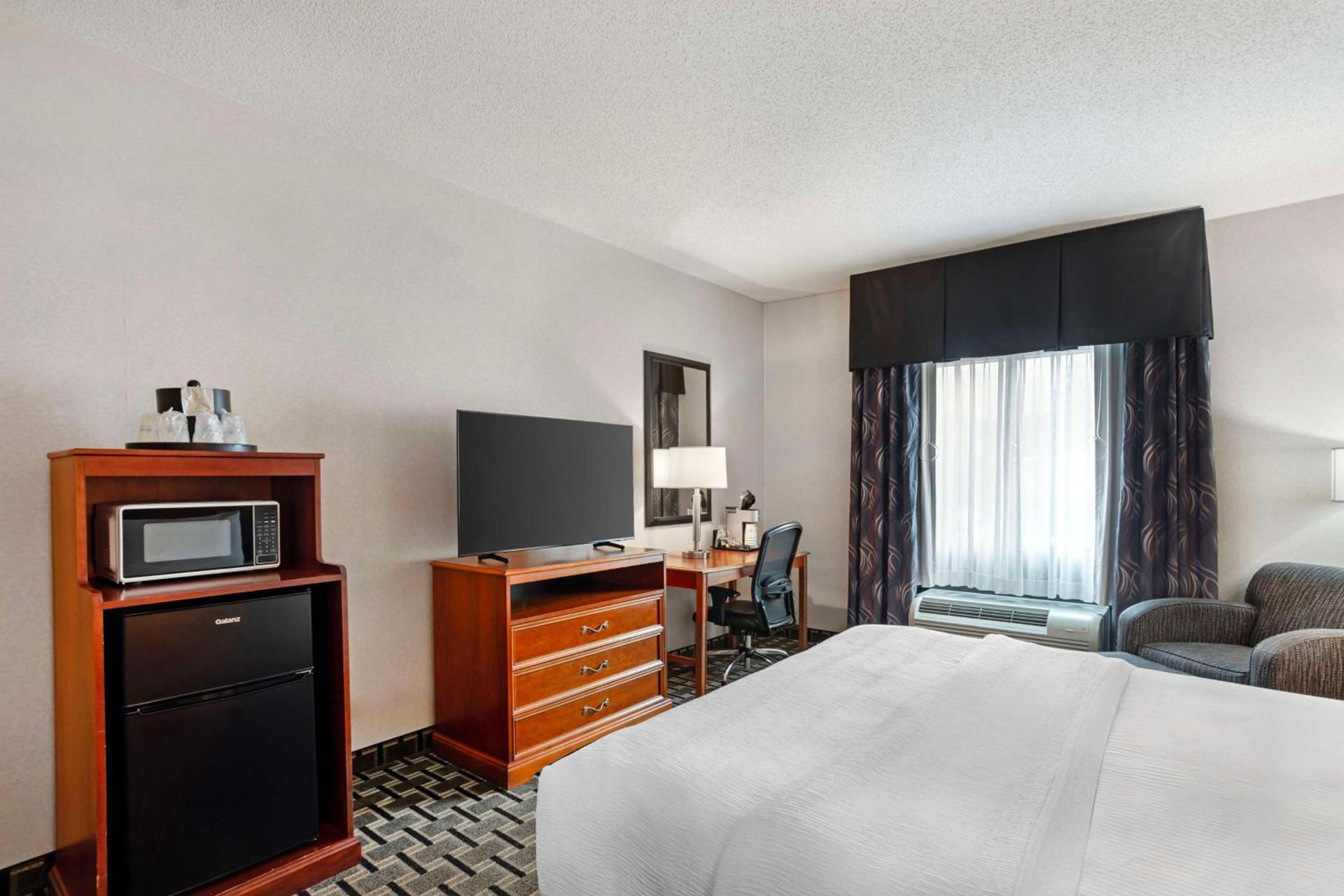 Best Western Plus Clearfield photo 20