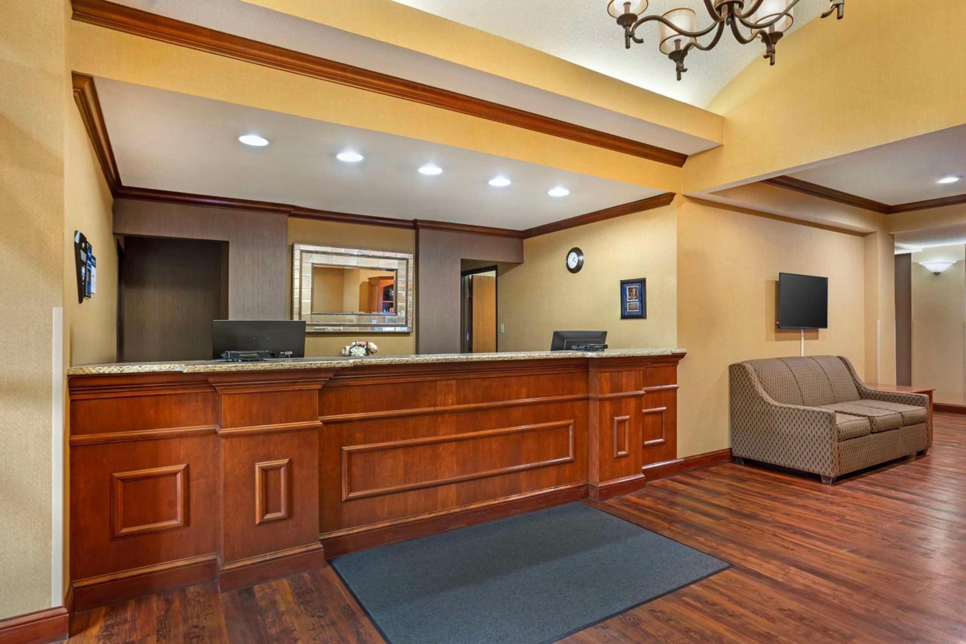 Best Western Plus Clearfield photo 38