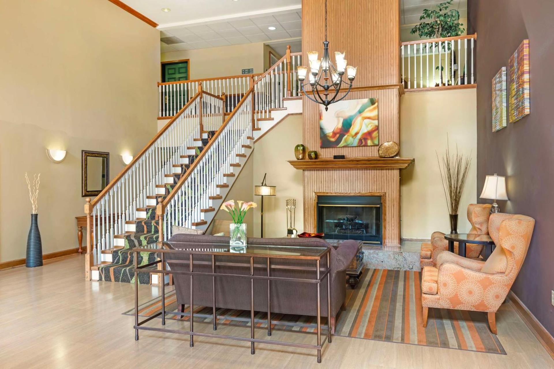 Best Western Plus Waco North photo 5
