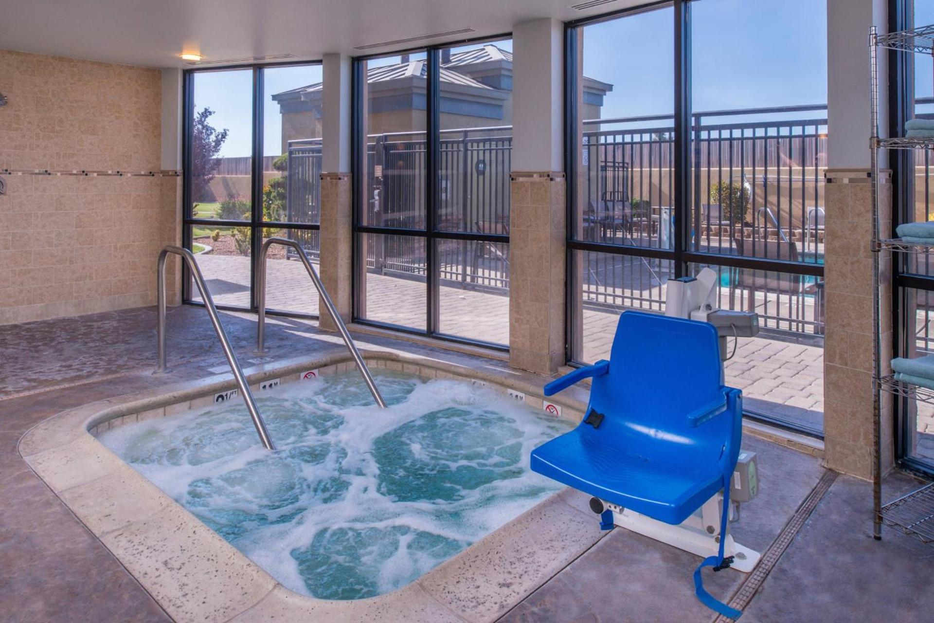 Courtyard by Marriott Victorville Hesperia photo 38