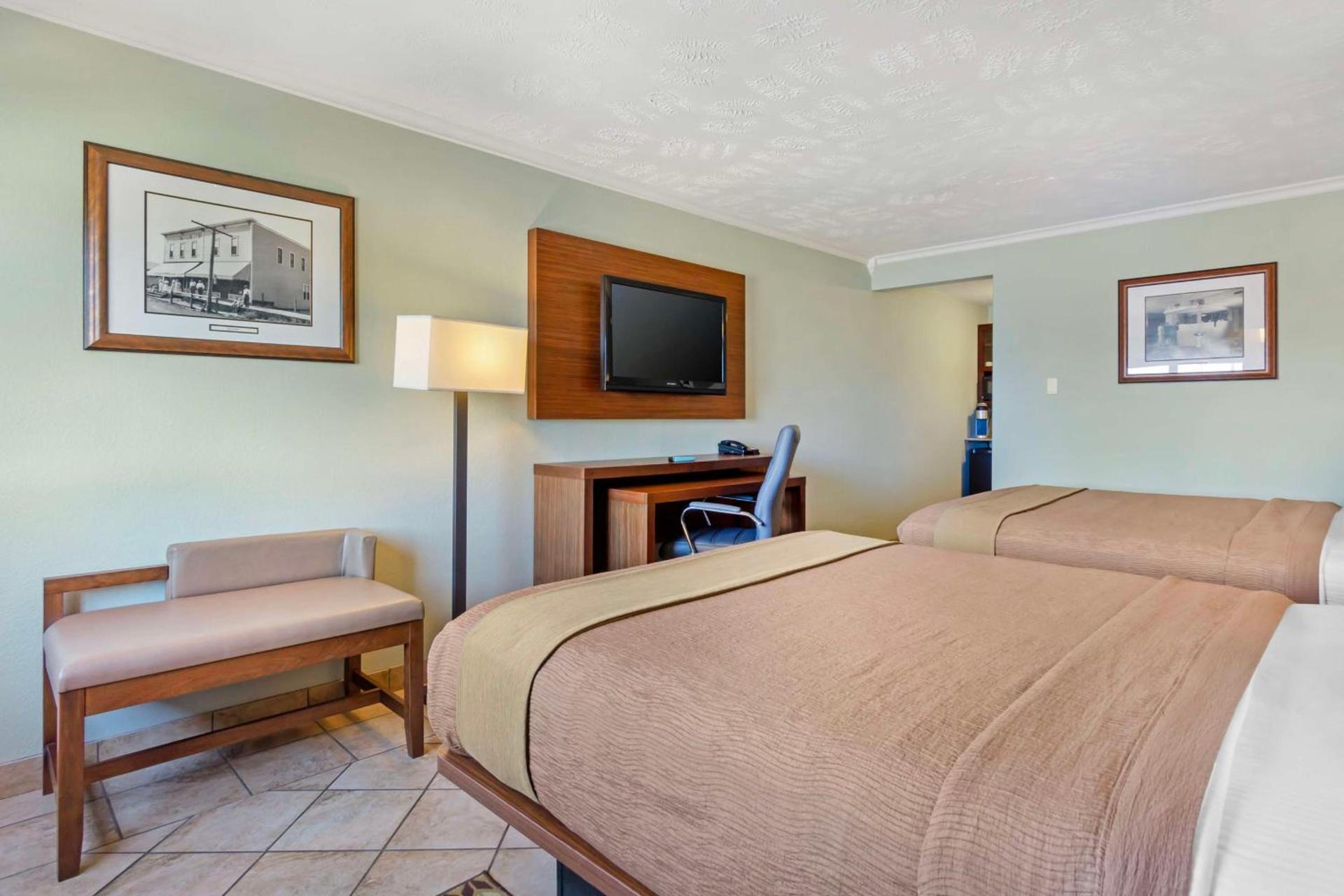 Best Western Plus Ahtanum Inn photo 23