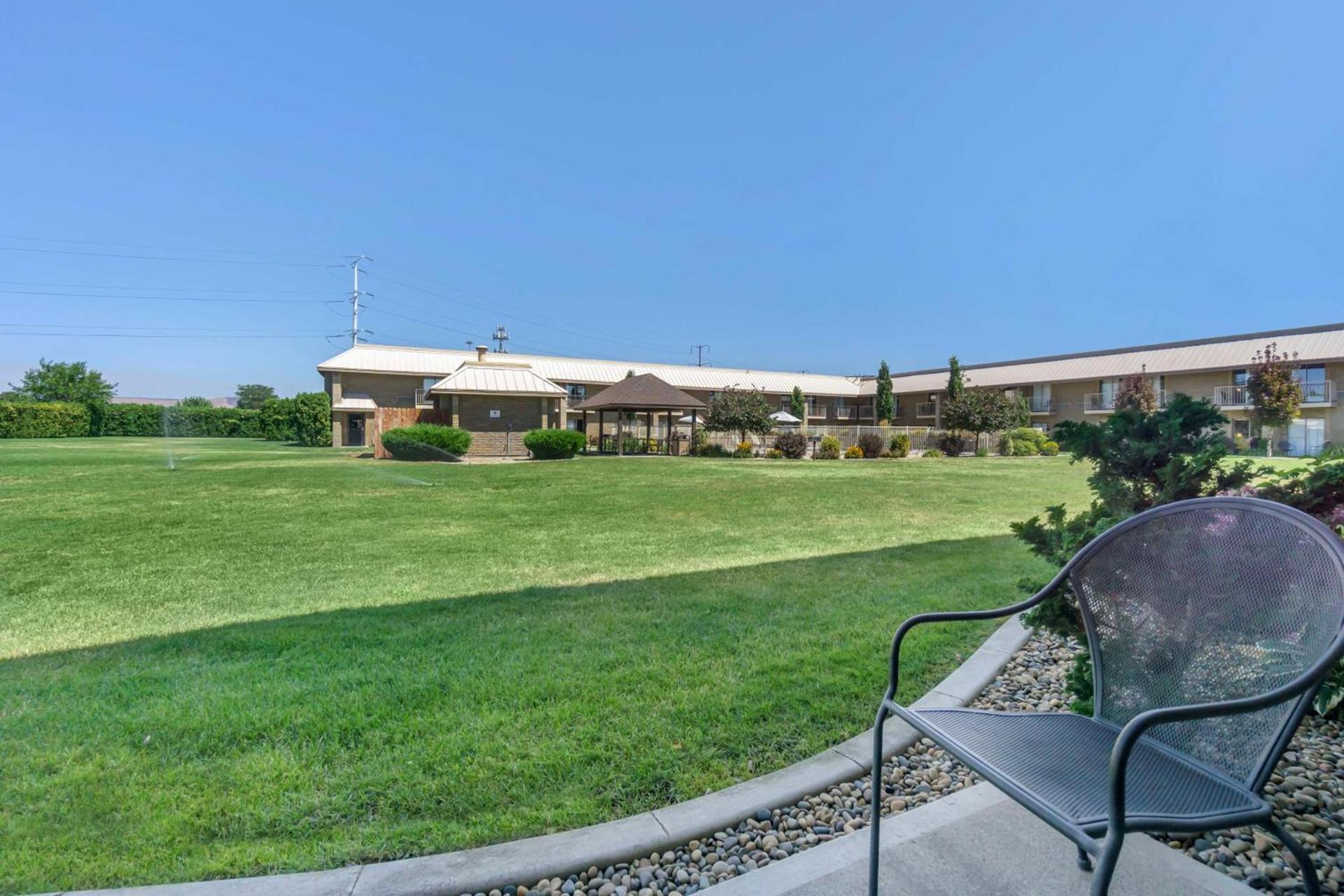 Best Western Plus Ahtanum Inn photo 35