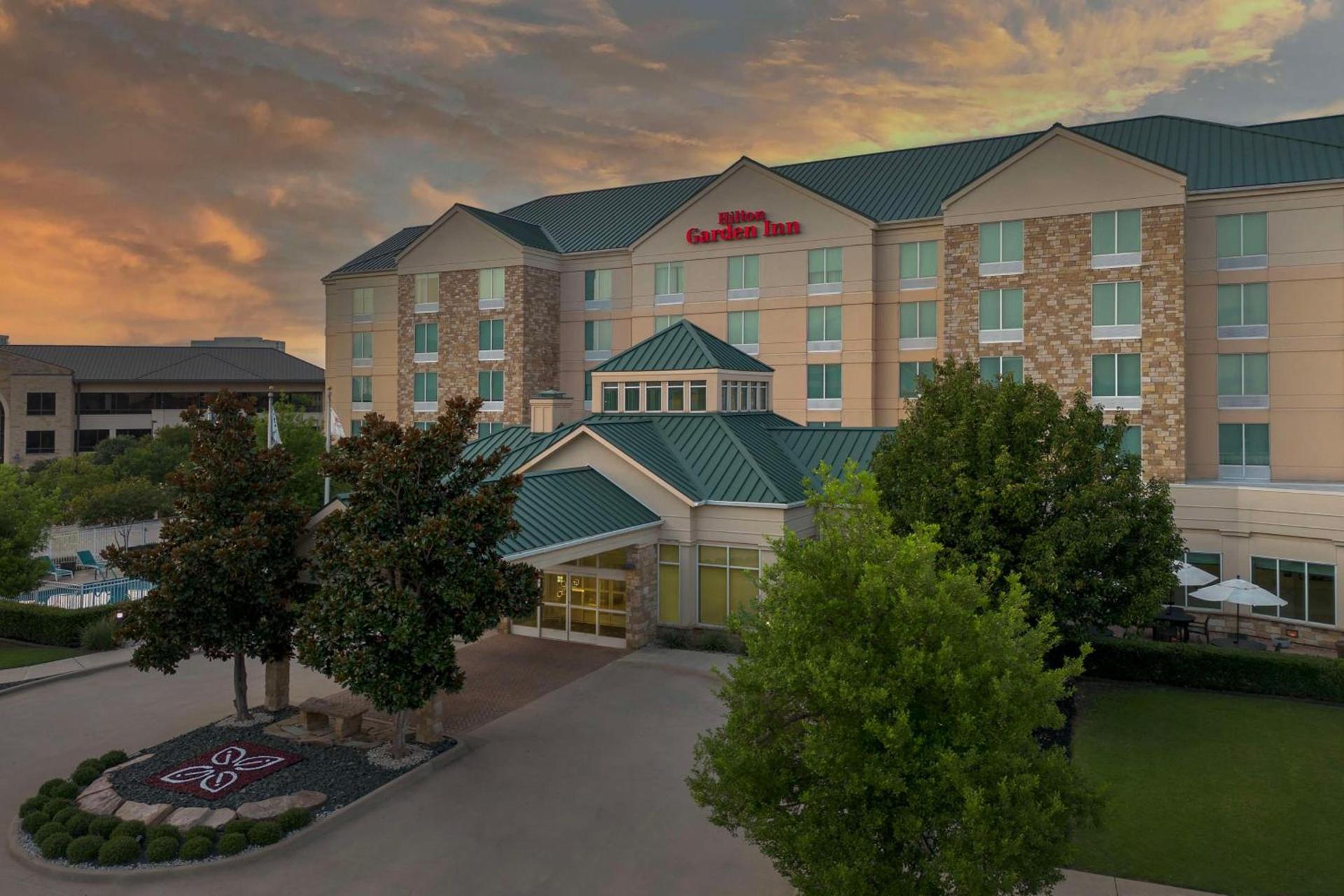 Hilton Garden Inn Frisco photo 1