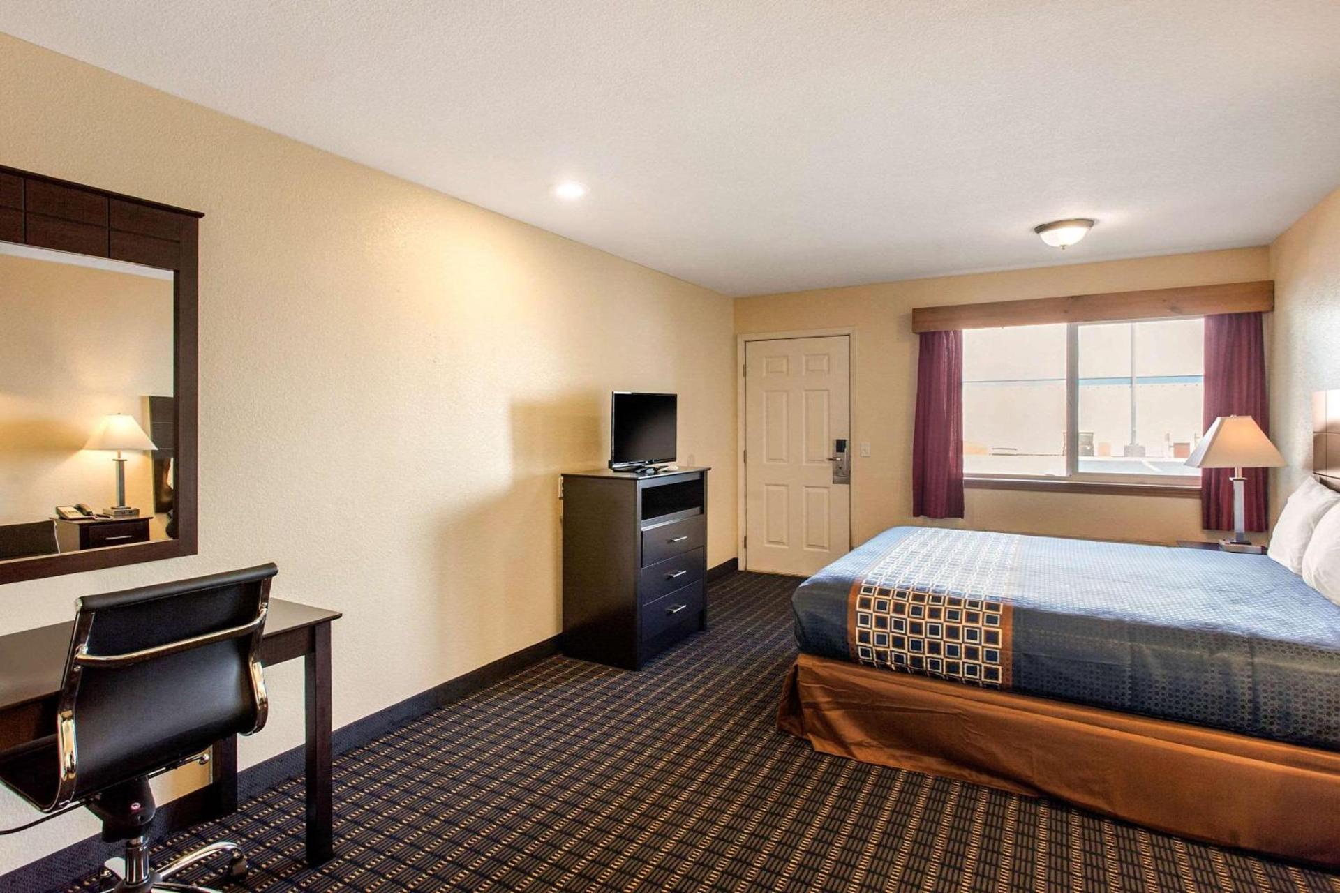 Rodeway Inn Coeur d'Alene photo 16