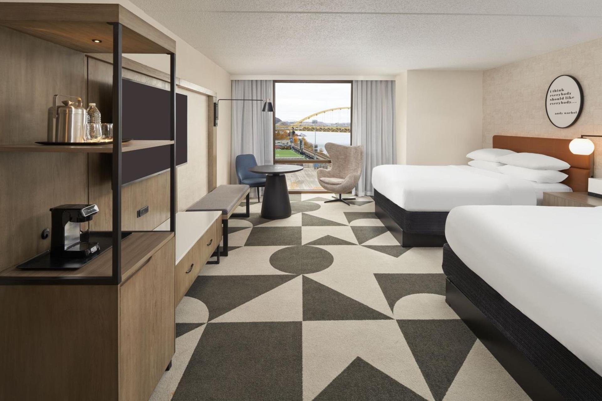 Sheraton Pittsburgh Hotel at Station Square photo 13