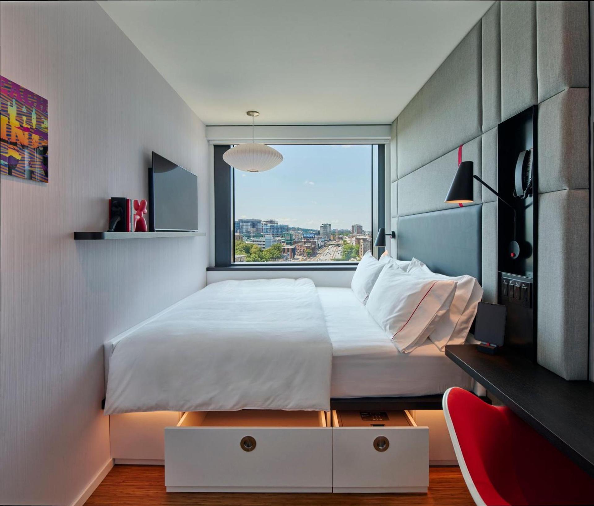 citizenM Boston Back Bay photo 41