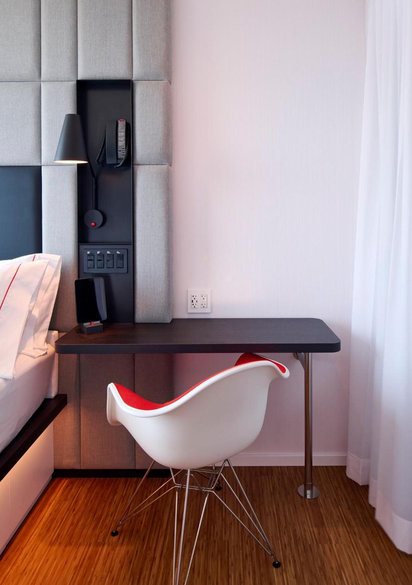 citizenM Boston Back Bay photo 20