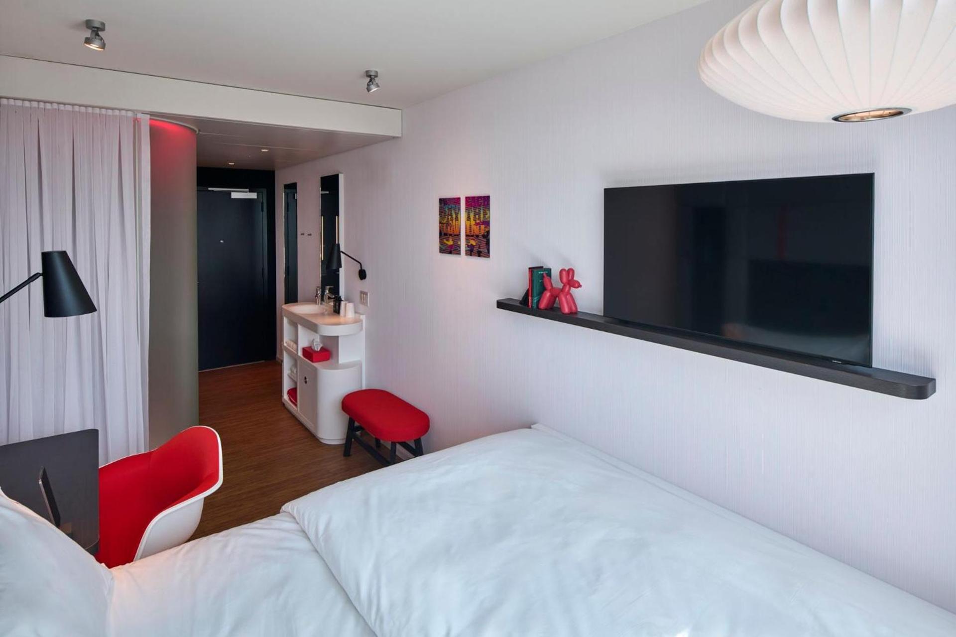 citizenM Boston Back Bay photo 34