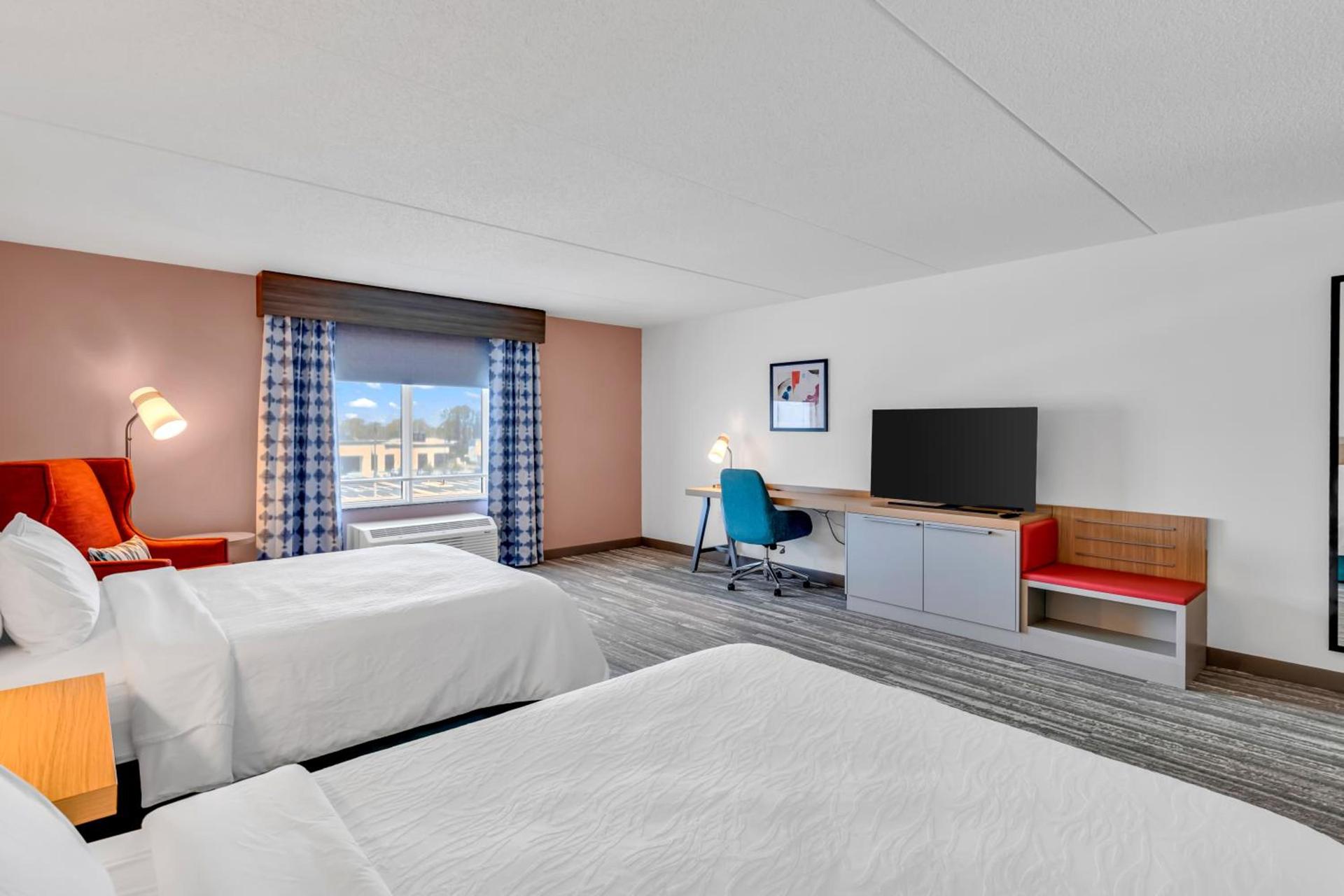 Hilton Garden Inn Myrtle Beach/Coastal Grand Mall photo 12