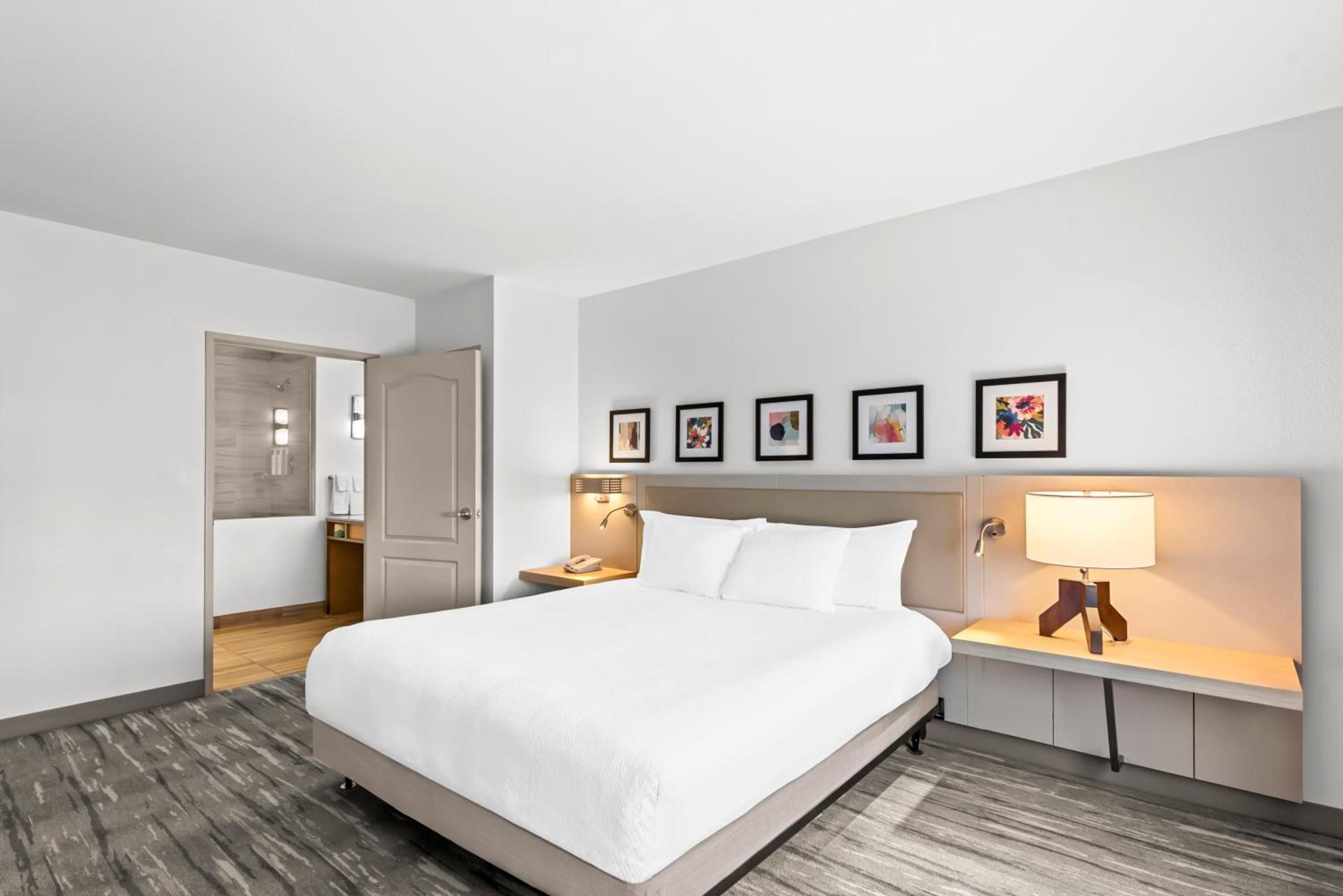 Hilton Garden Inn Seattle North/Everett photo 56