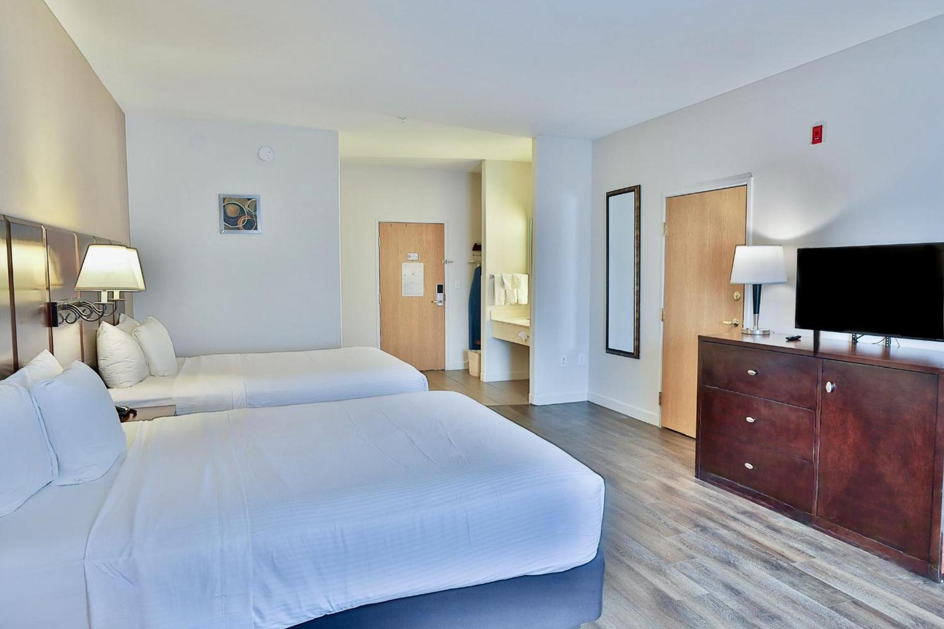 Baymont by Wyndham Tucson Airport photo 47