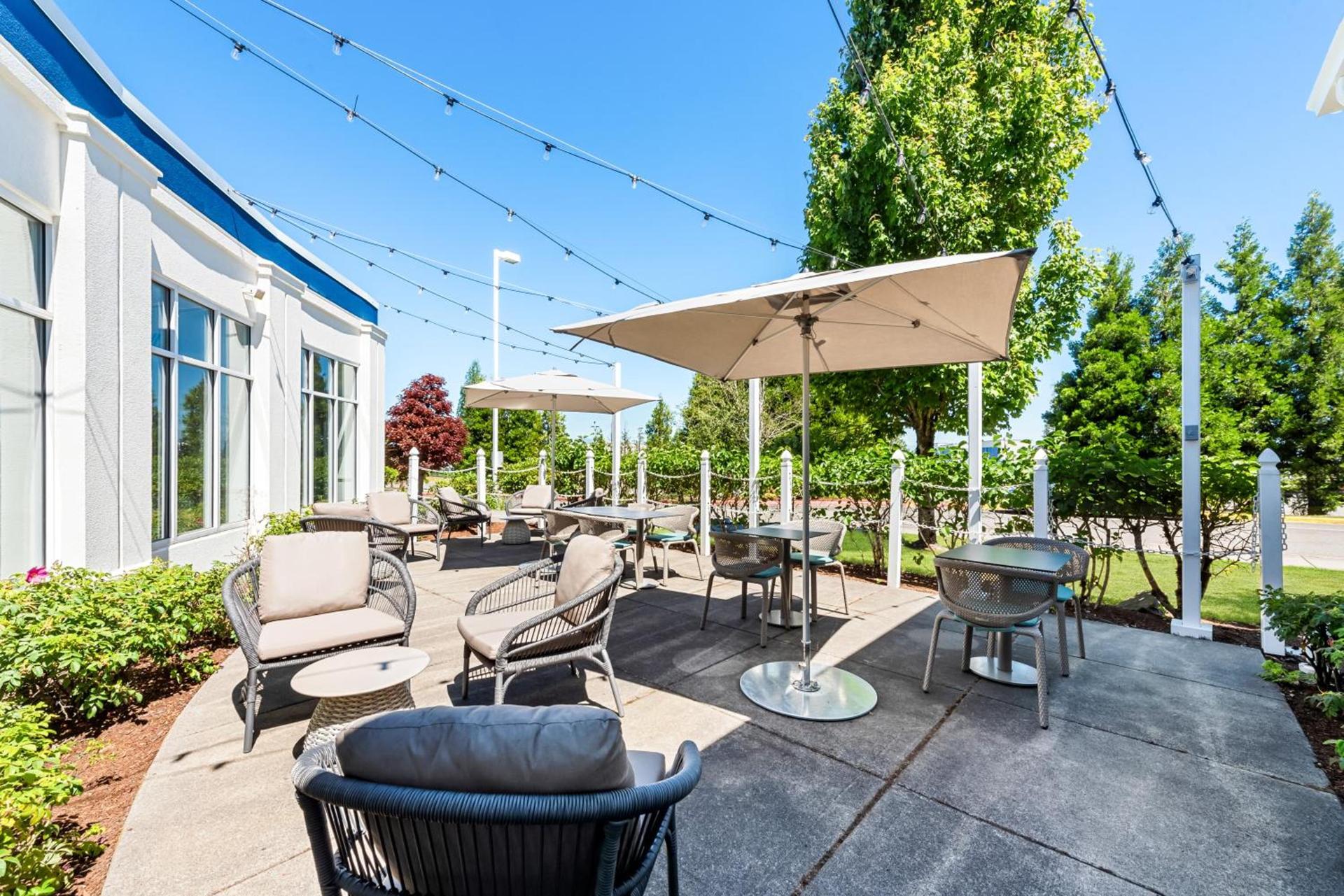 Hilton Garden Inn Seattle North/Everett photo 82