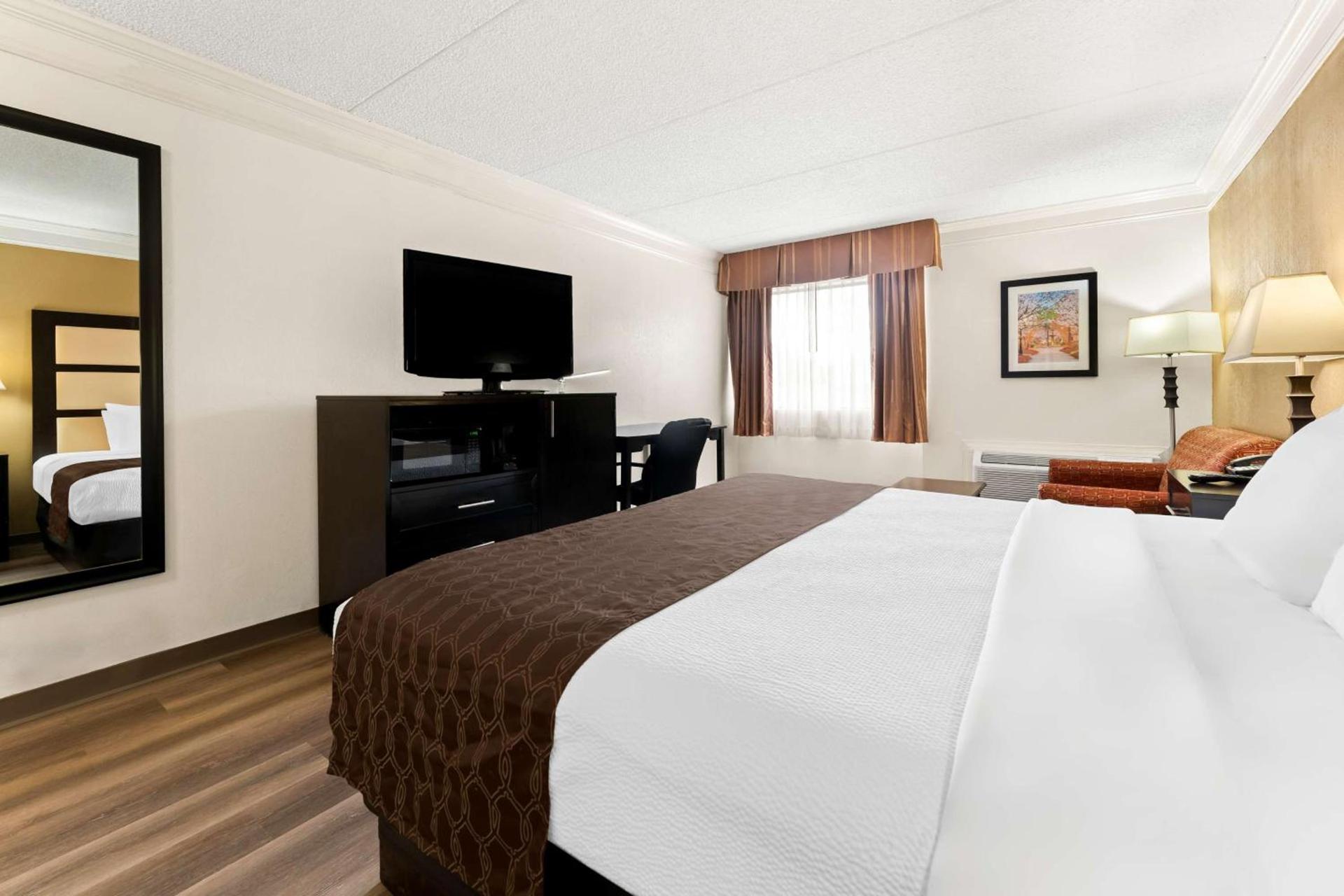Best Western Riverside Inn photo 7