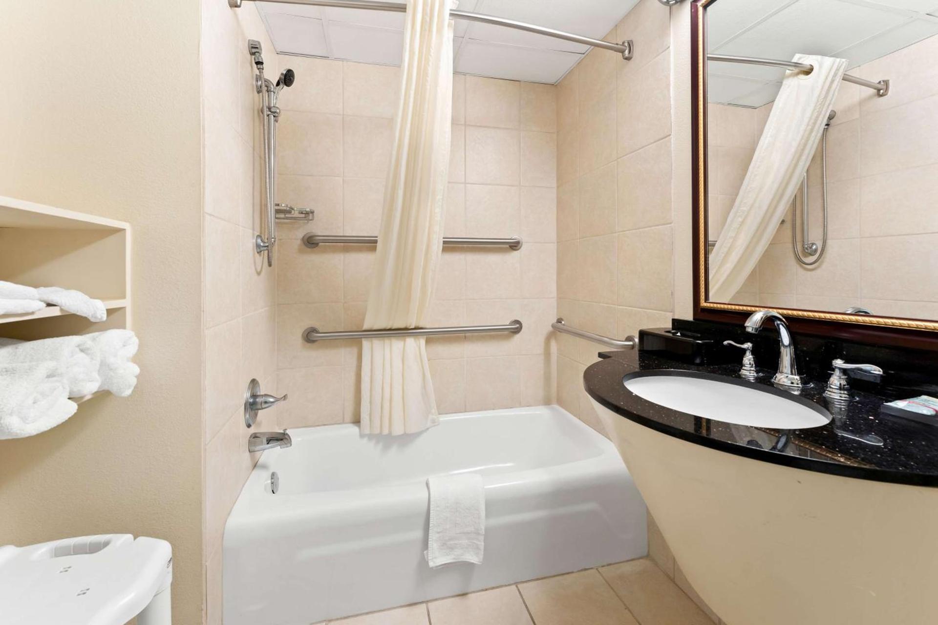 Best Western Riverside Inn photo 22