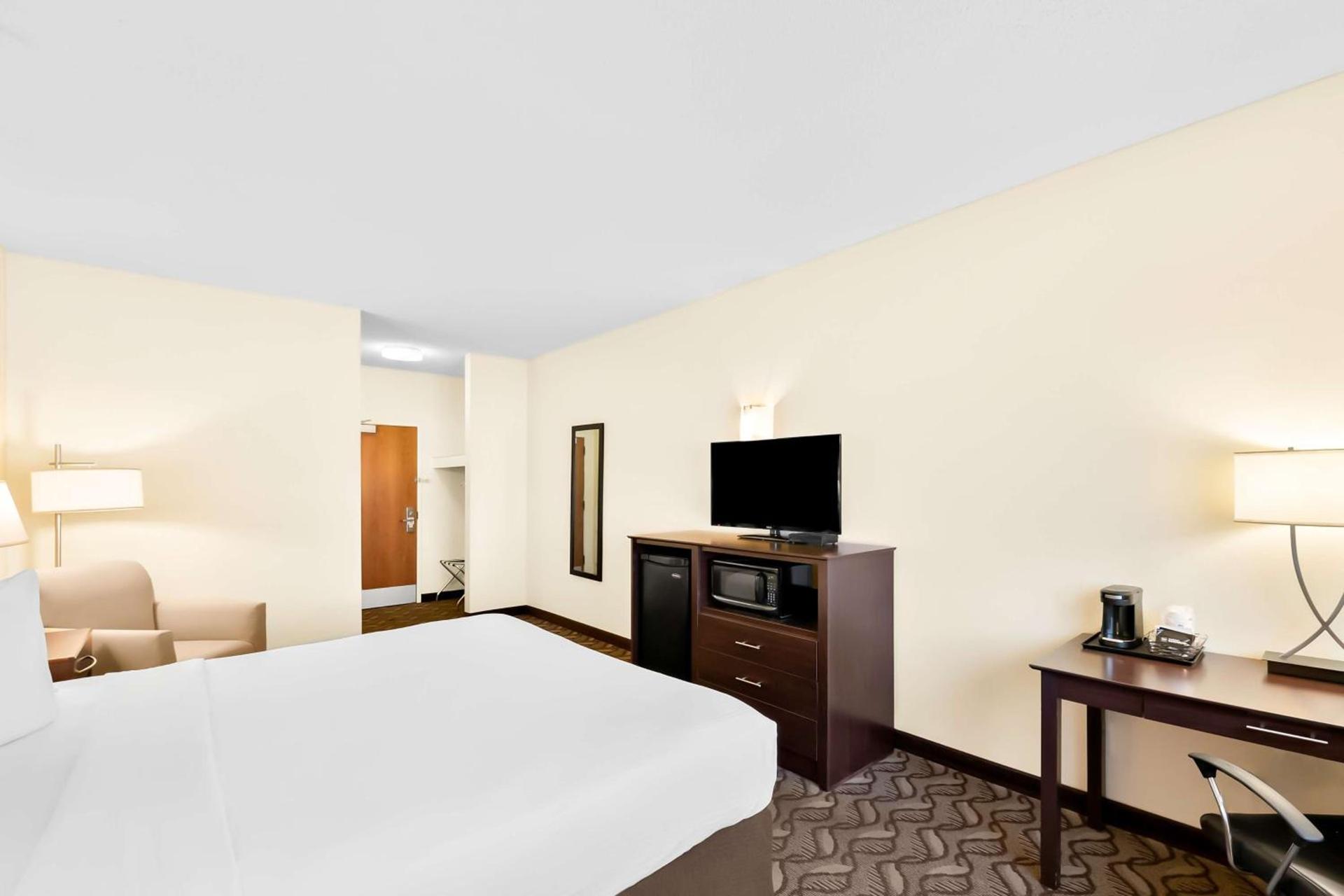 Best Western Nebraska City Inn photo 24